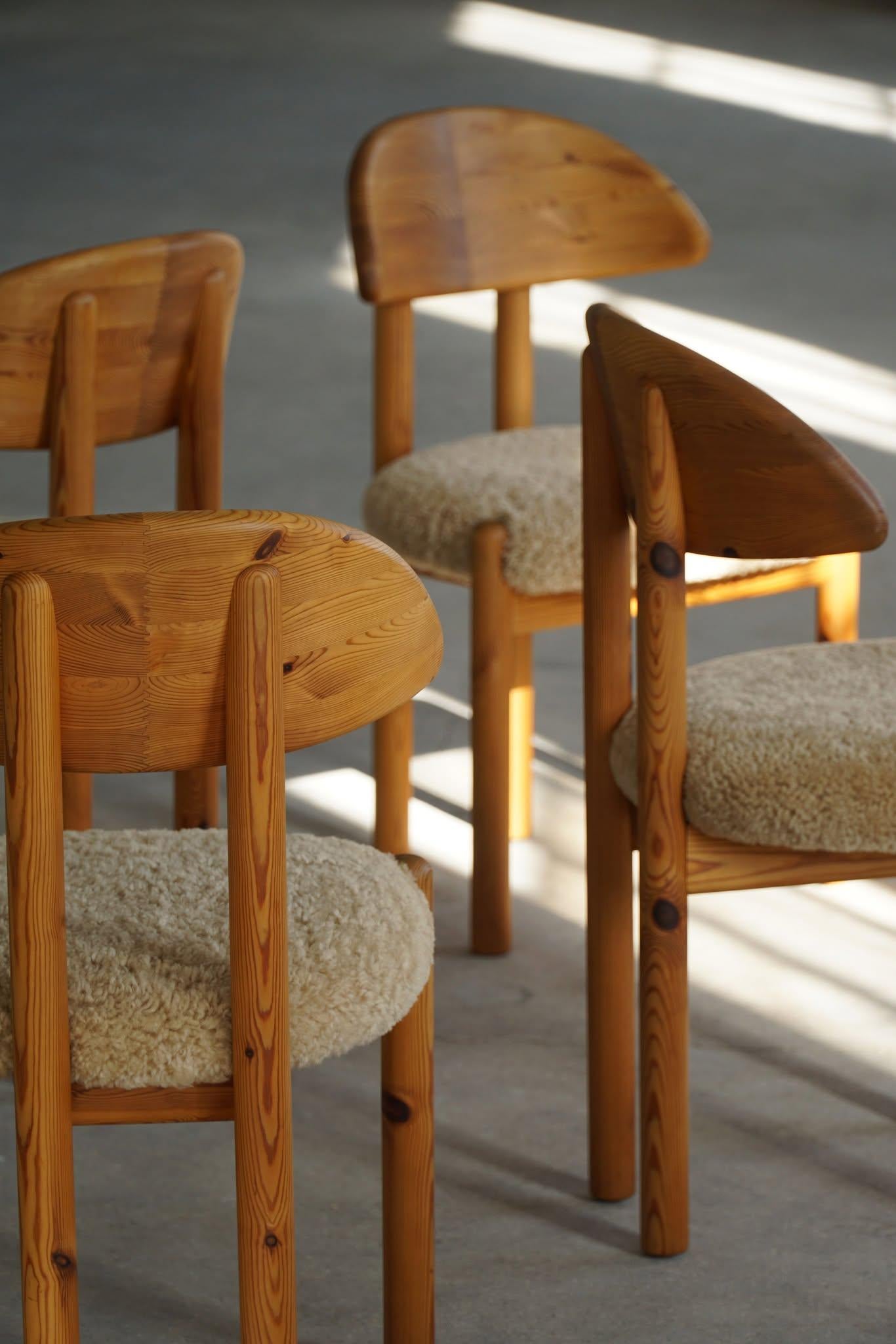 Danish Modern, Set of 4 Chairs in Pine & Lambswool, Vamdrup Stolefabrik, 1970s In Good Condition In Odense, DK