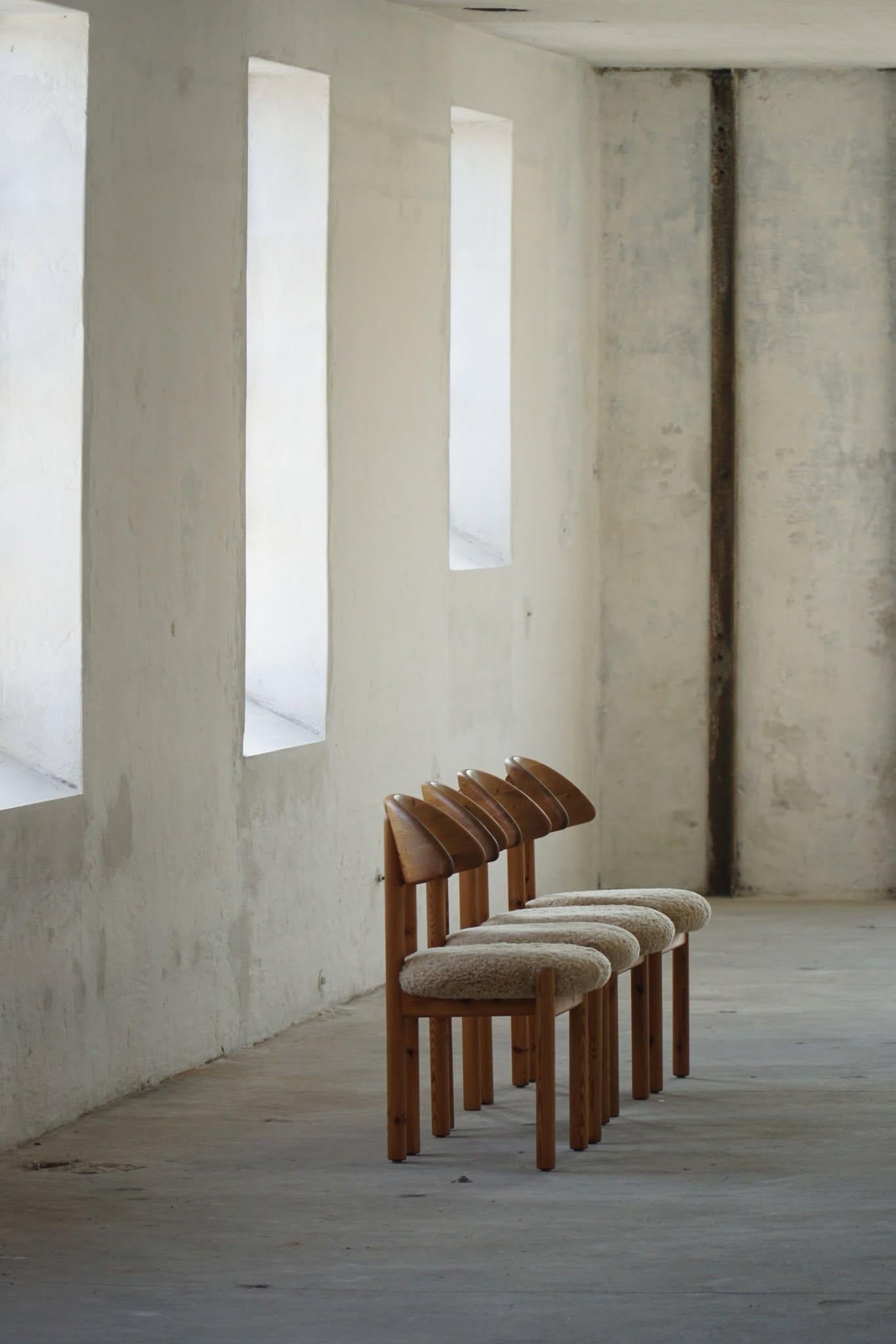 Lambskin Danish Modern, Set of 4 Chairs in Pine & Lambswool, Vamdrup Stolefabrik, 1970s