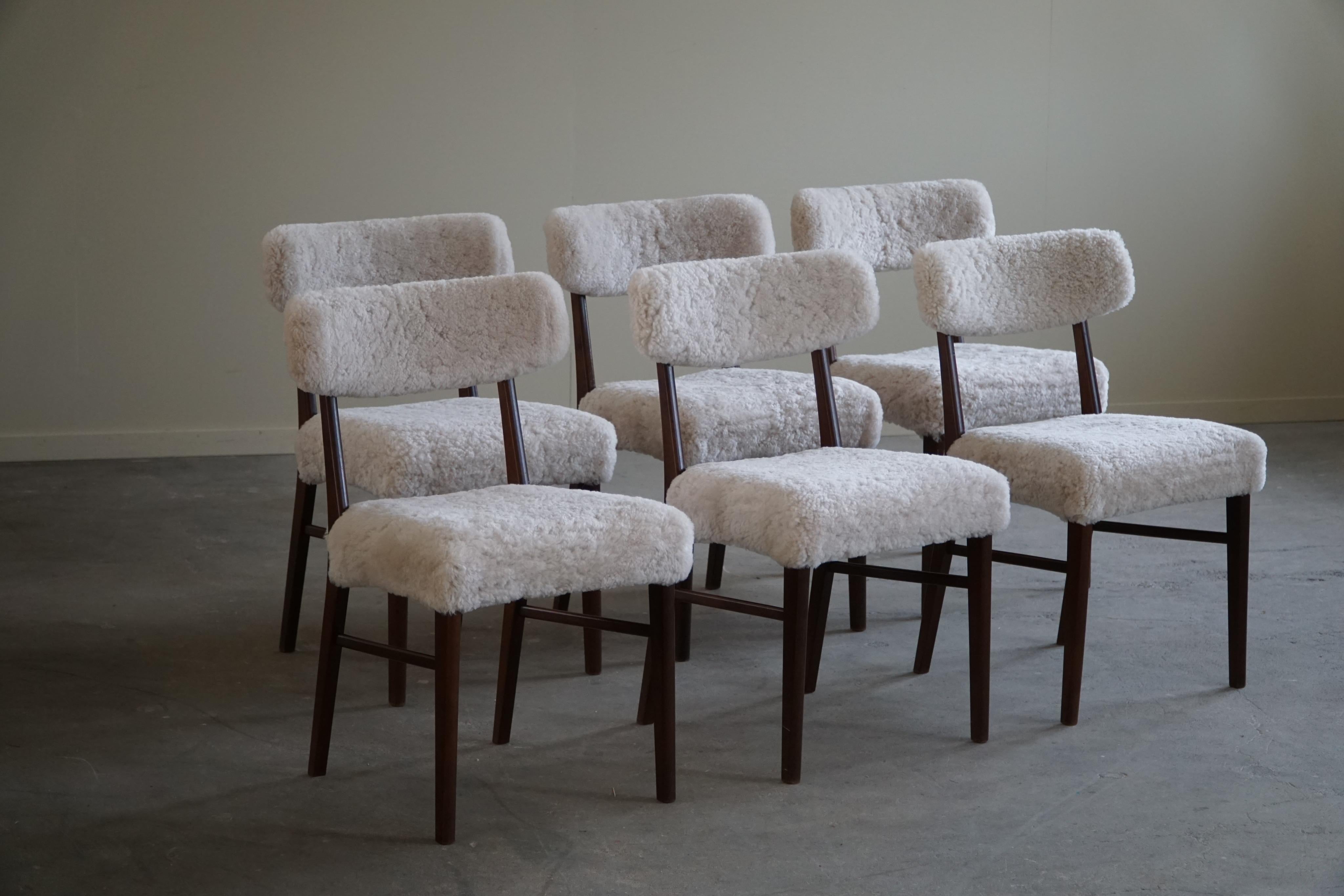 Danish Modern, Set of 6 Chairs in Teak & Lambswool by Schønning & Elgaard, 1960s 11