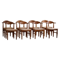 Danish Modern, Set of 8 Dining Chairs in Oak 
Hessian, Henning Kjærnulf, 1960s