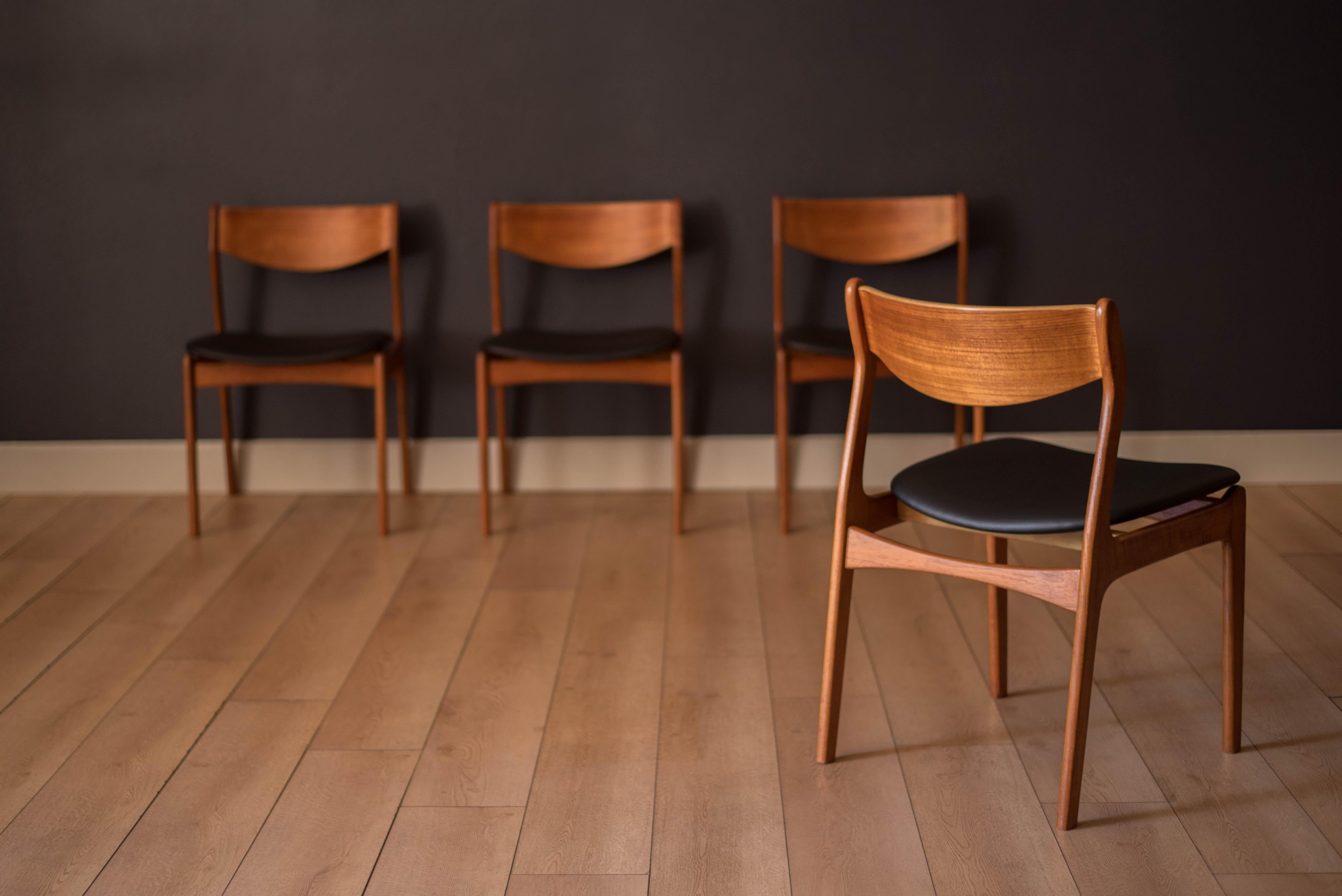 Danish Modern Set of Four Farso Stolefabrik Teak Dining Chairs by P.E. Jørgensen 2