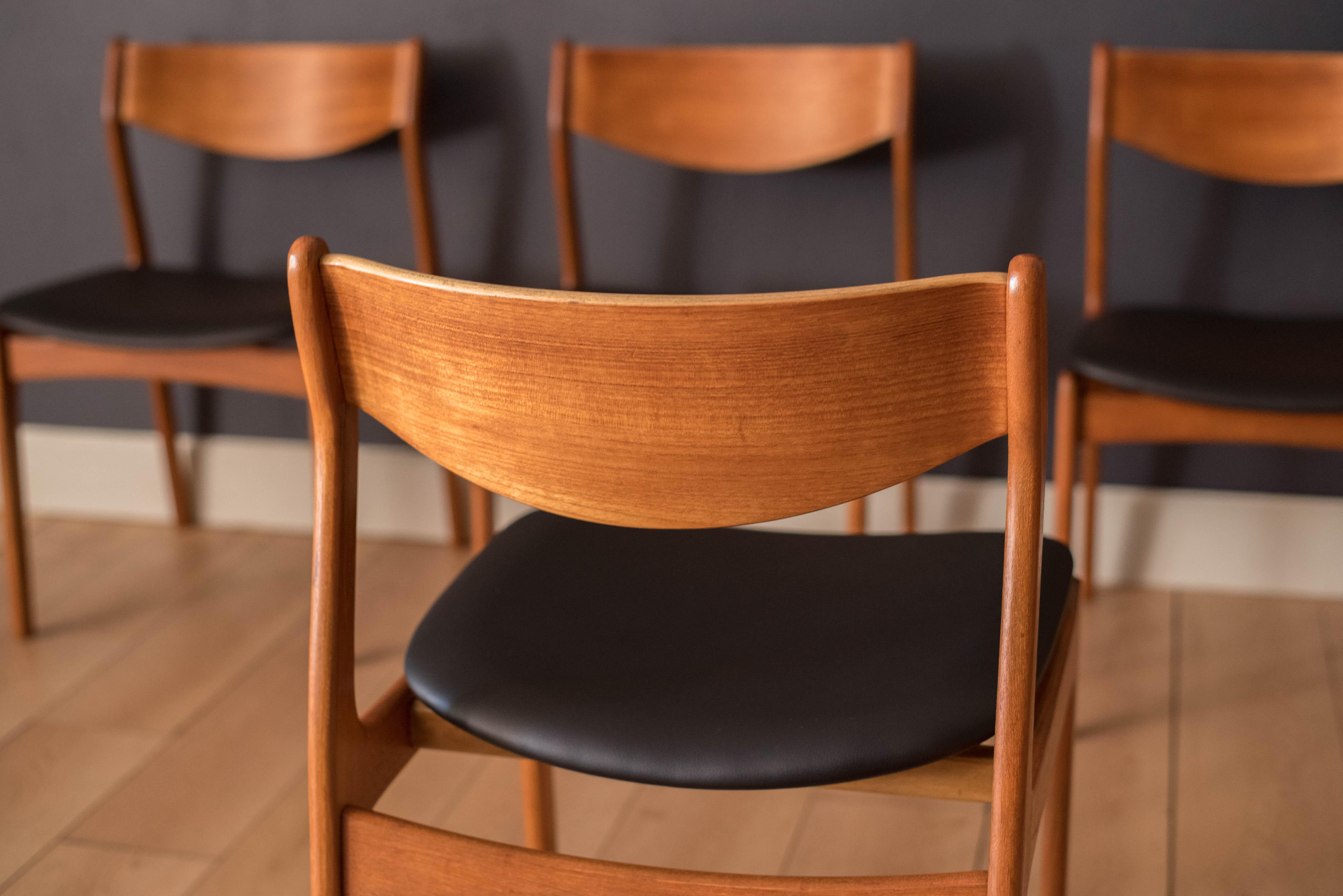 Danish Modern Set of Four Farso Stolefabrik Teak Dining Chairs by P.E. Jørgensen 3