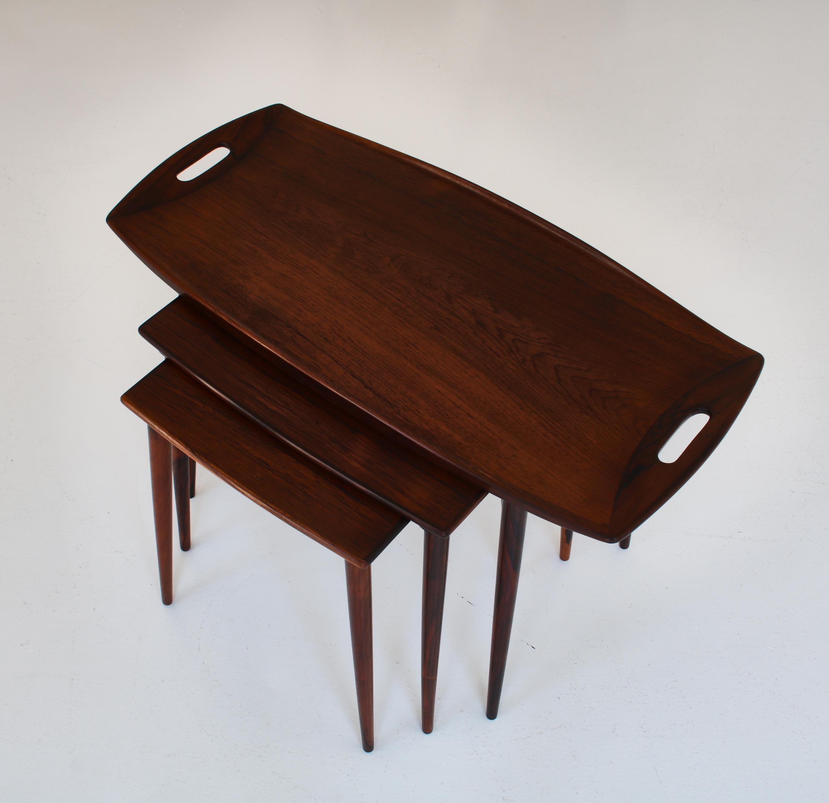 Danish Modern Set of Nesting Tables in Rosewood by A. Jacobsen, 1960s In Good Condition In Odense, DK