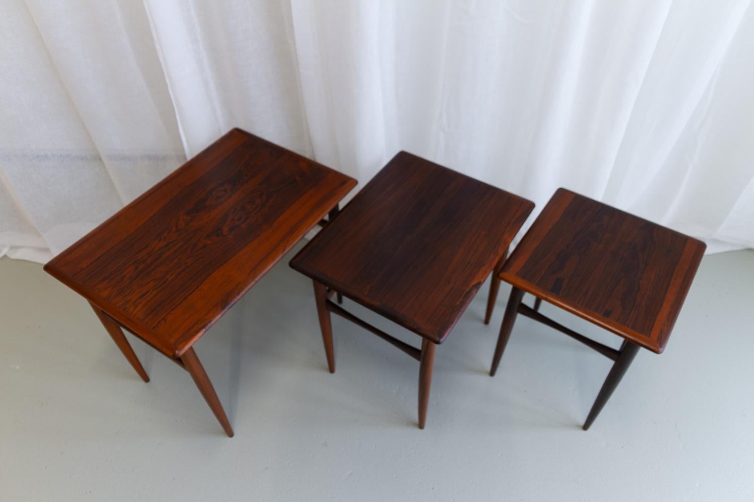 Danish Modern Set of Rosewood Nesting Tables, 1960s. For Sale 6