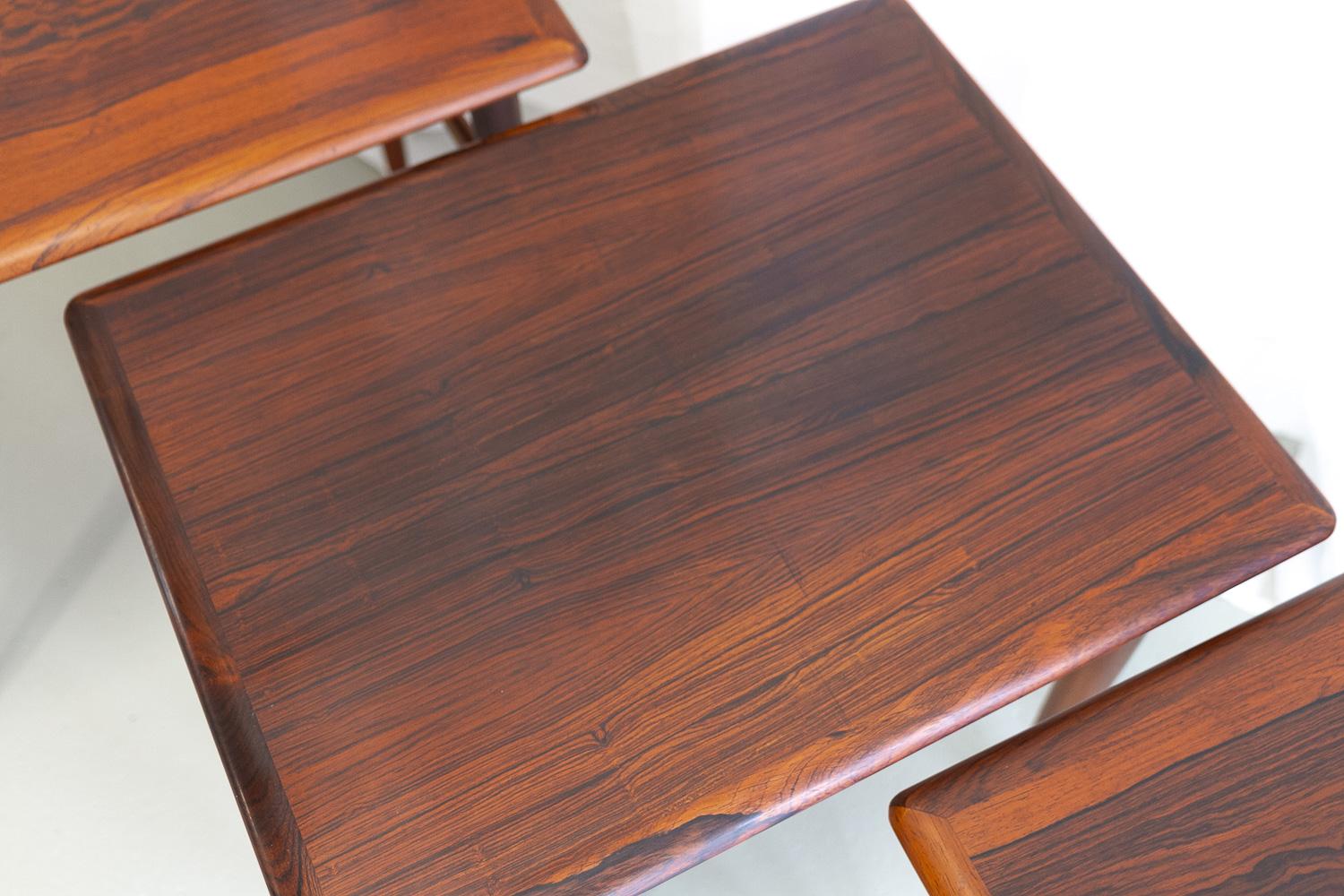 Danish Modern Set of Rosewood Nesting Tables, 1960s.  For Sale 8