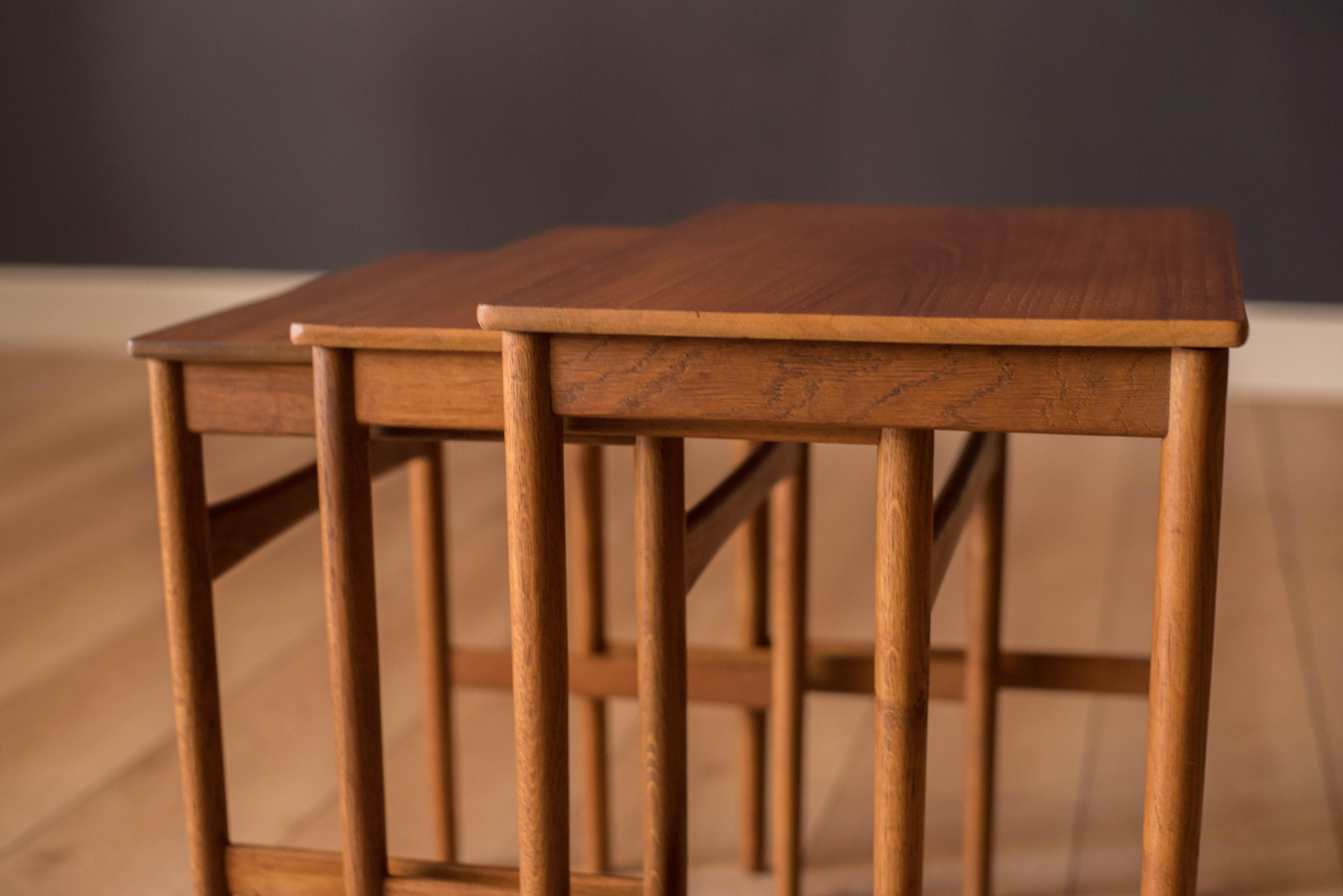 Oak Danish Modern Set of Teak Nesting Tables by Hans J. Wegner for Andreas Tuck For Sale