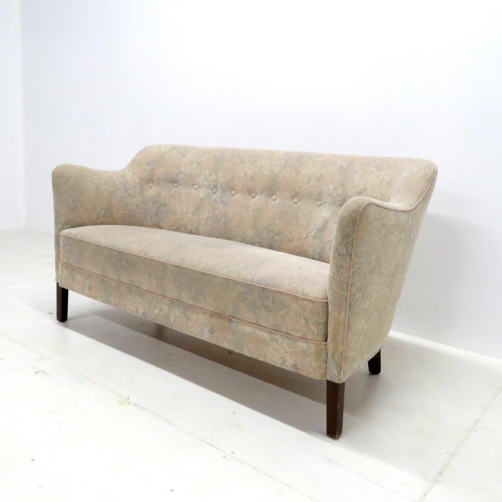 Stained Danish Modern Settee, 1940 For Sale