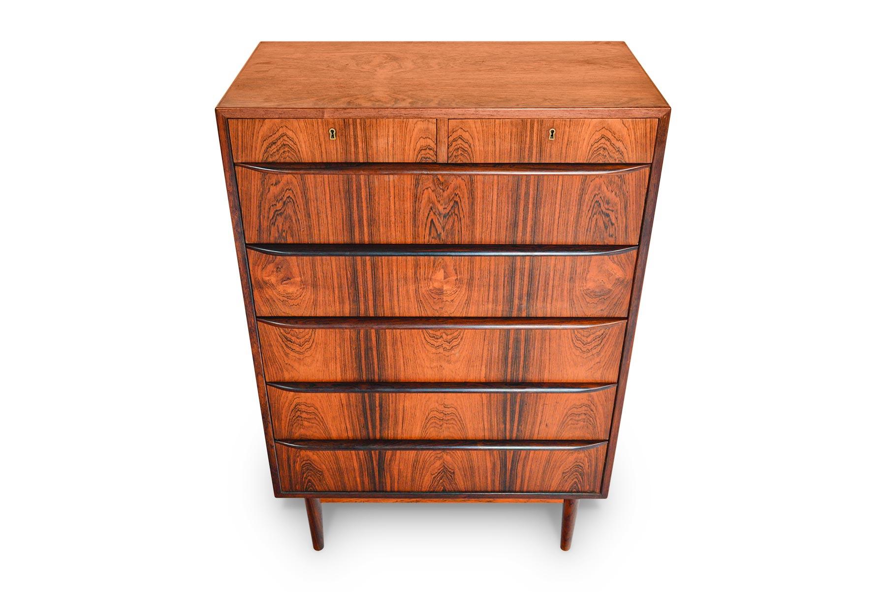 Scandinavian Modern Danish Modern Seven-Drawer Rosewood Dresser