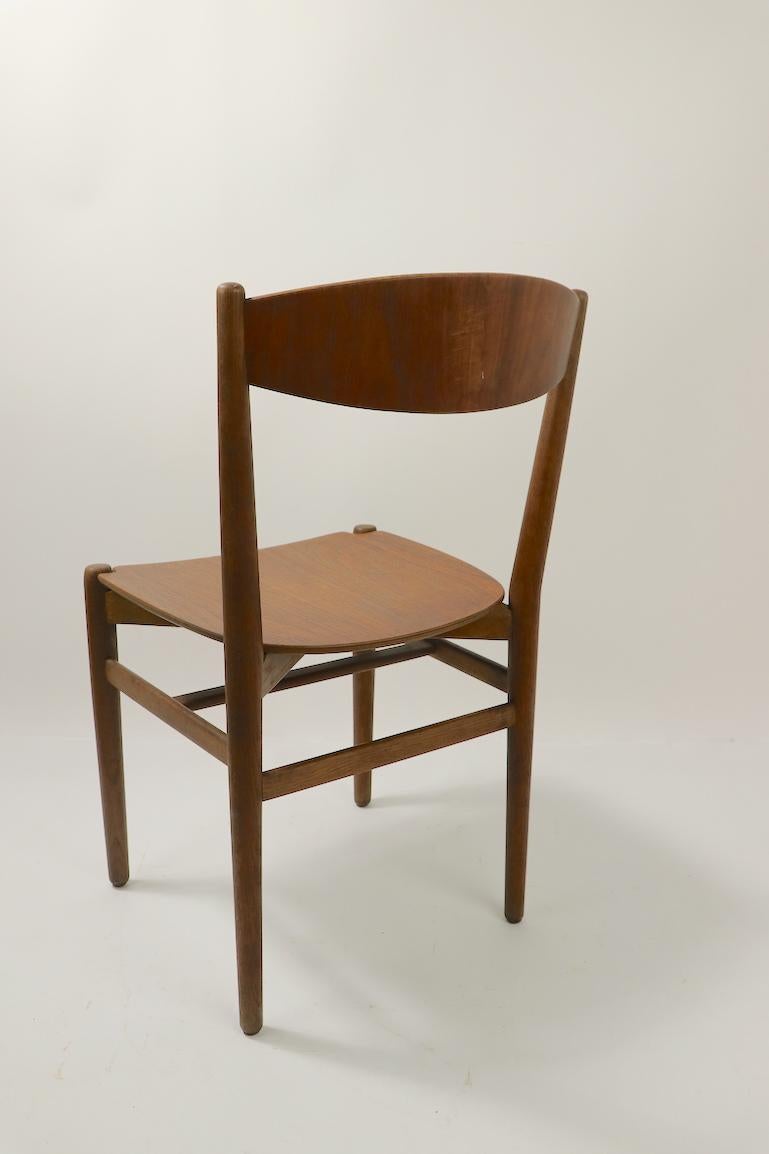 Danish Modern Side Chair Custom Made by Mills, Denmark For Sale 3