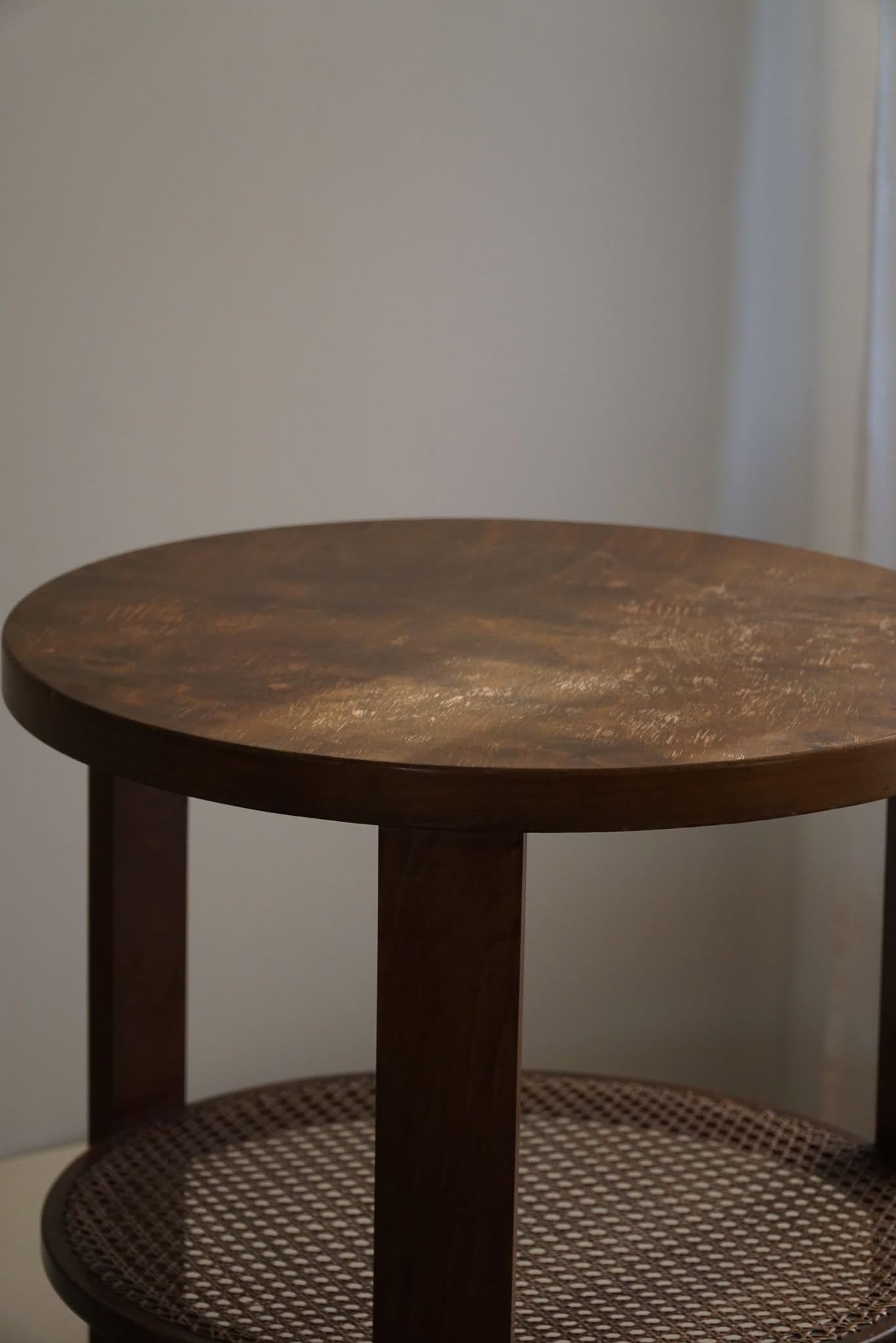 Dänischer moderner dänischer Beistelltisch aus lackierter Buche, Fritz Hansen, „Modell 1535“, 1940er Jahre (Gehstock) im Angebot