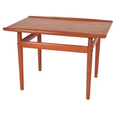 Danish Modern Side Table Made by Glostrup Mabelfabrik