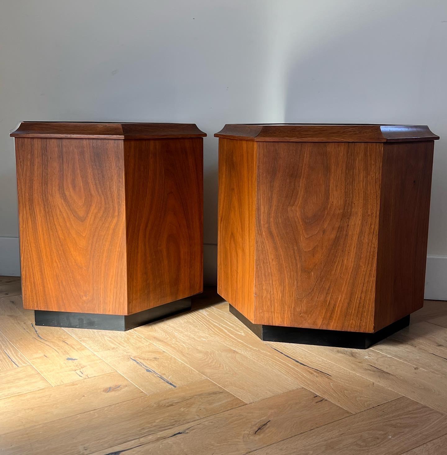 Danish Modern Side Tables or Nightstands, Pair, 1960s In Good Condition In View Park, CA