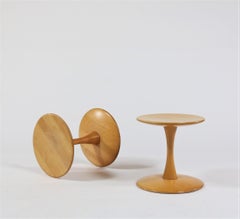 Tables d'appoint ou tabourets modernes danois par Nanna Ditzel "Toadstools" en hêtre:: 1962