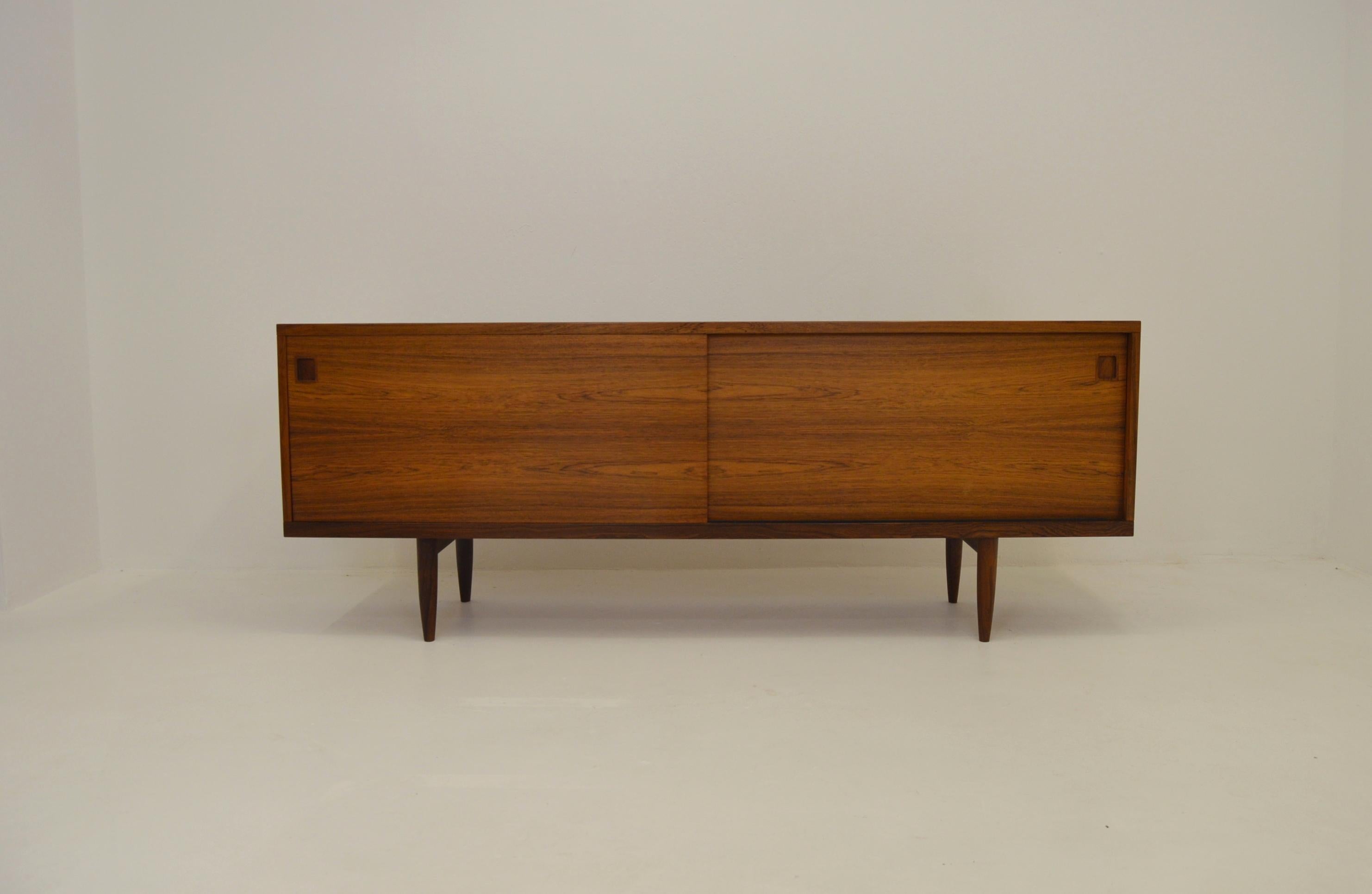 Danish Modern Sideboard by NO Møller in Rosewood For Sale 13