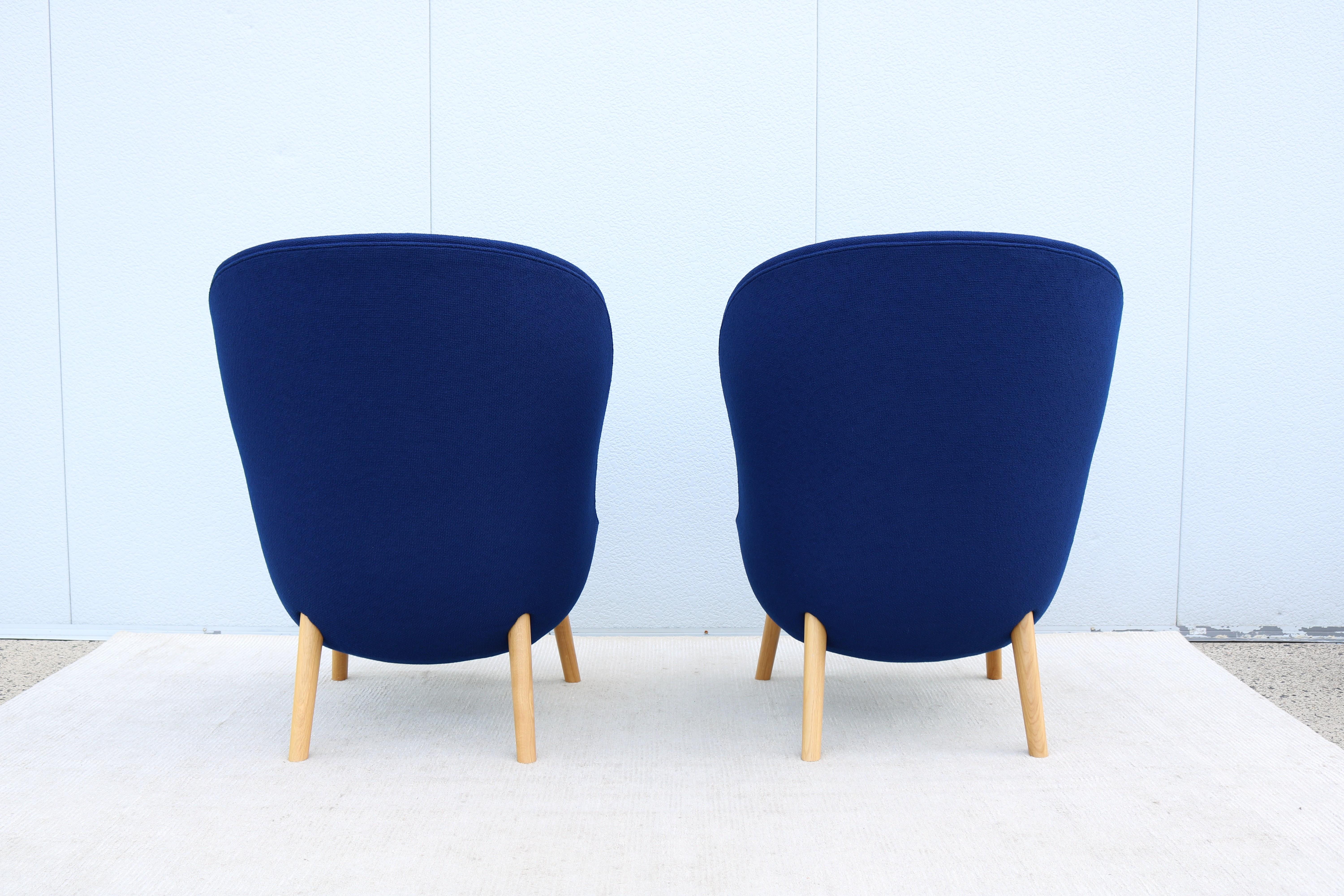 Blaue Hyg-Loungesessel der dänischen Moderne Simon Legald für Normann Copenhagen, ein Paar im Angebot 3