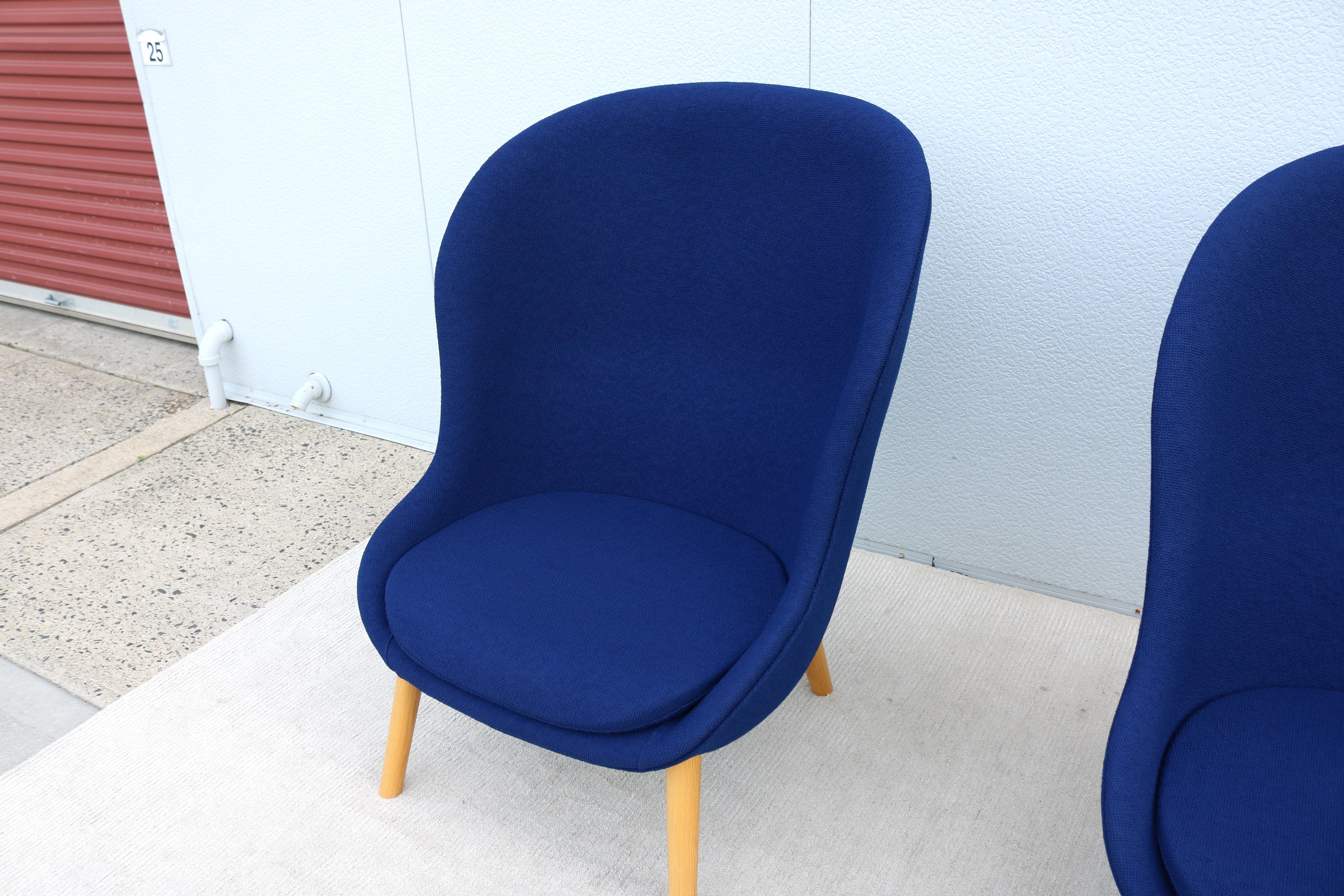 Blaue Hyg-Loungesessel der dänischen Moderne Simon Legald für Normann Copenhagen, ein Paar im Angebot 6