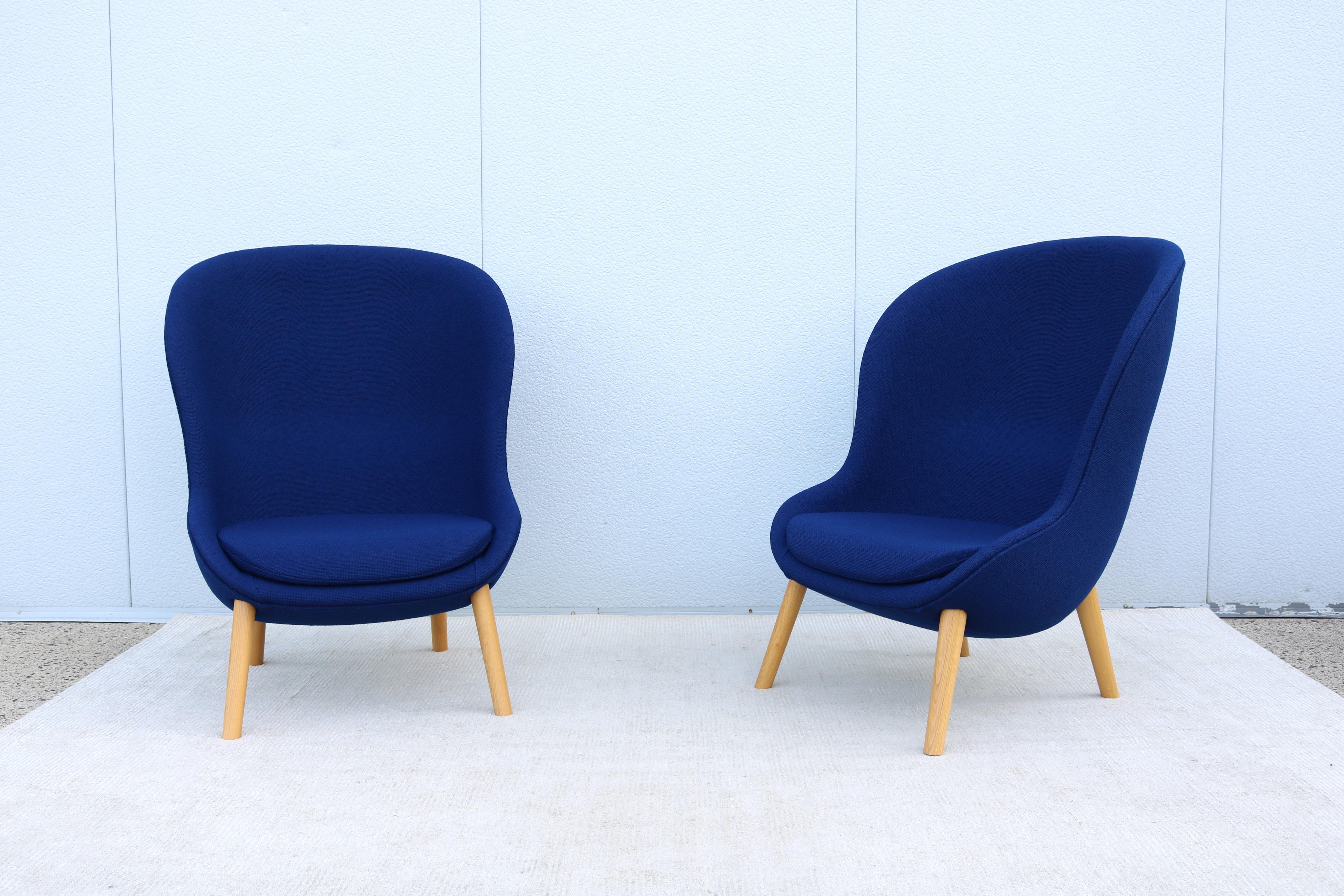 Blaue Hyg-Loungesessel der dänischen Moderne Simon Legald für Normann Copenhagen, ein Paar (Dänisch) im Angebot