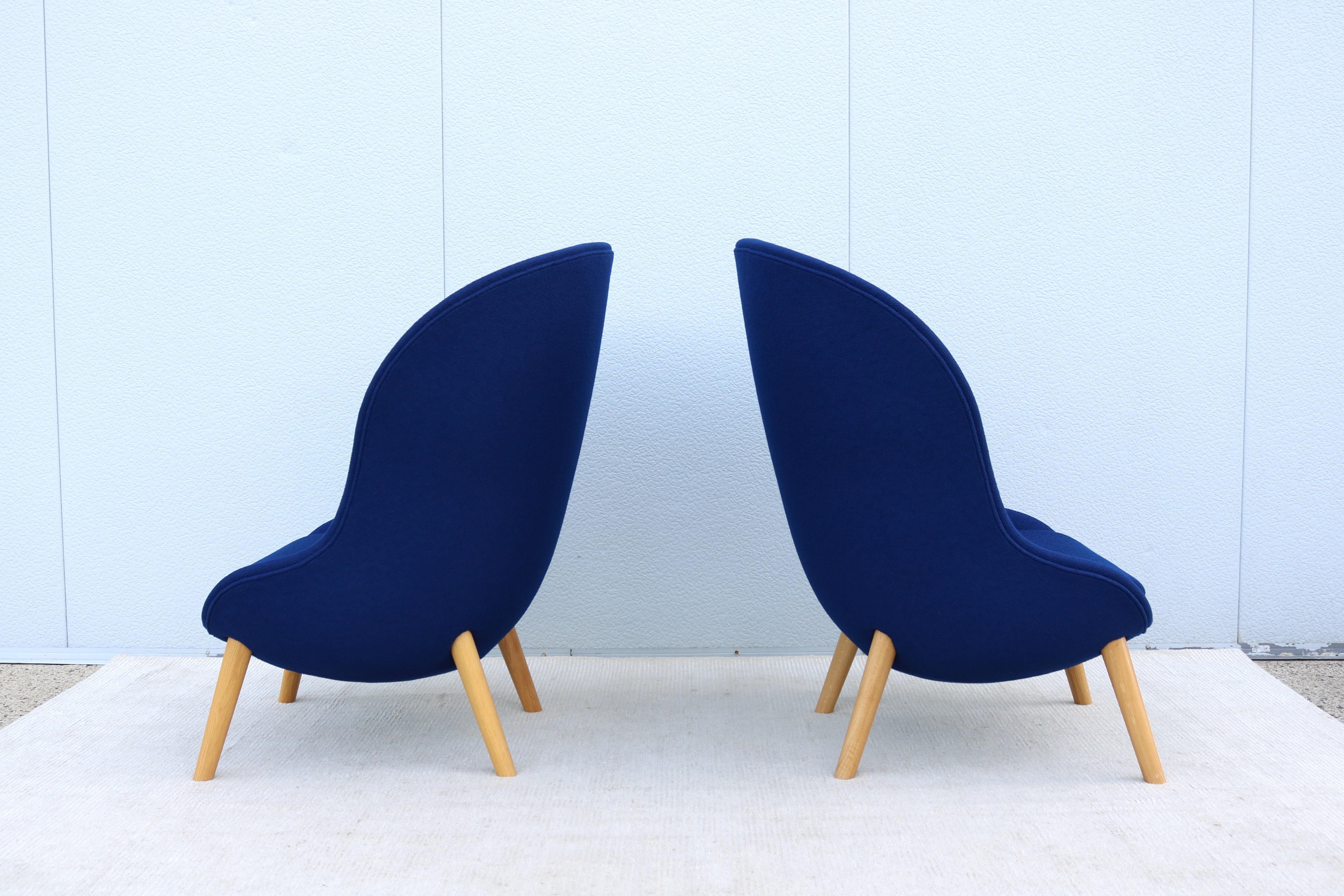 Blaue Hyg-Loungesessel der dänischen Moderne Simon Legald für Normann Copenhagen, ein Paar im Angebot 1