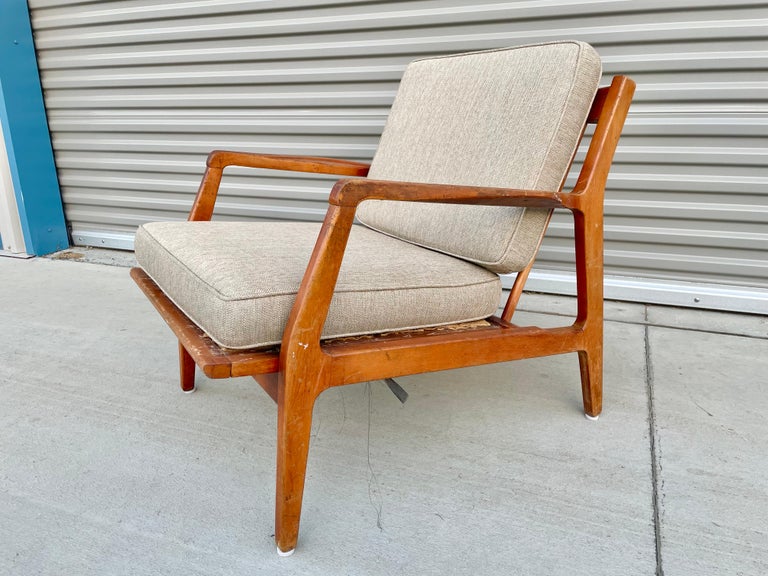 Mid-20th Century Danish Modern Single Walnut Lounge Chair by Ib Kofod-Larsen for Selig For Sale
