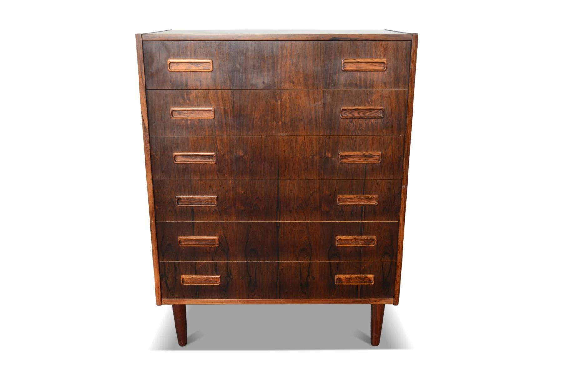 Mid-Century Modern Danish Modern Six Drawer Highboy Dresser in Rosewood For Sale