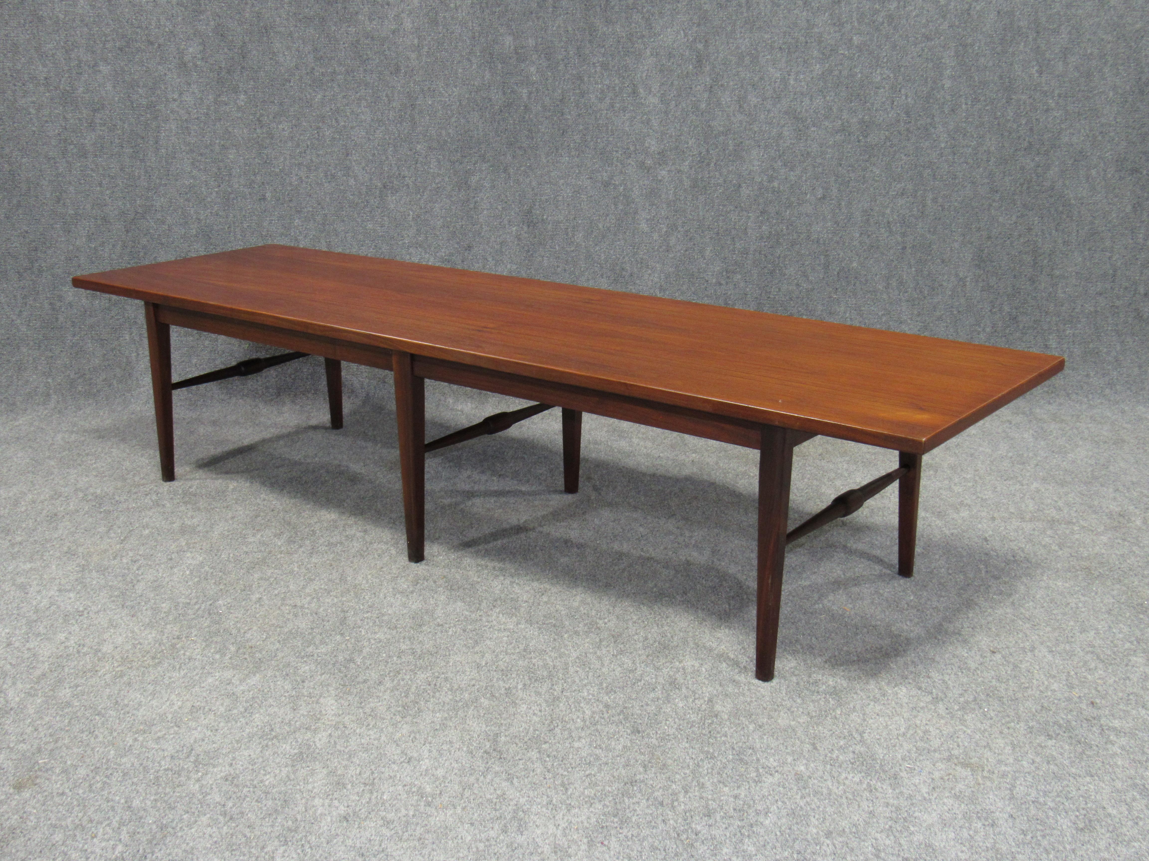 Danish Modern Six-Legged Rosewood Coffee Table For Sale 1