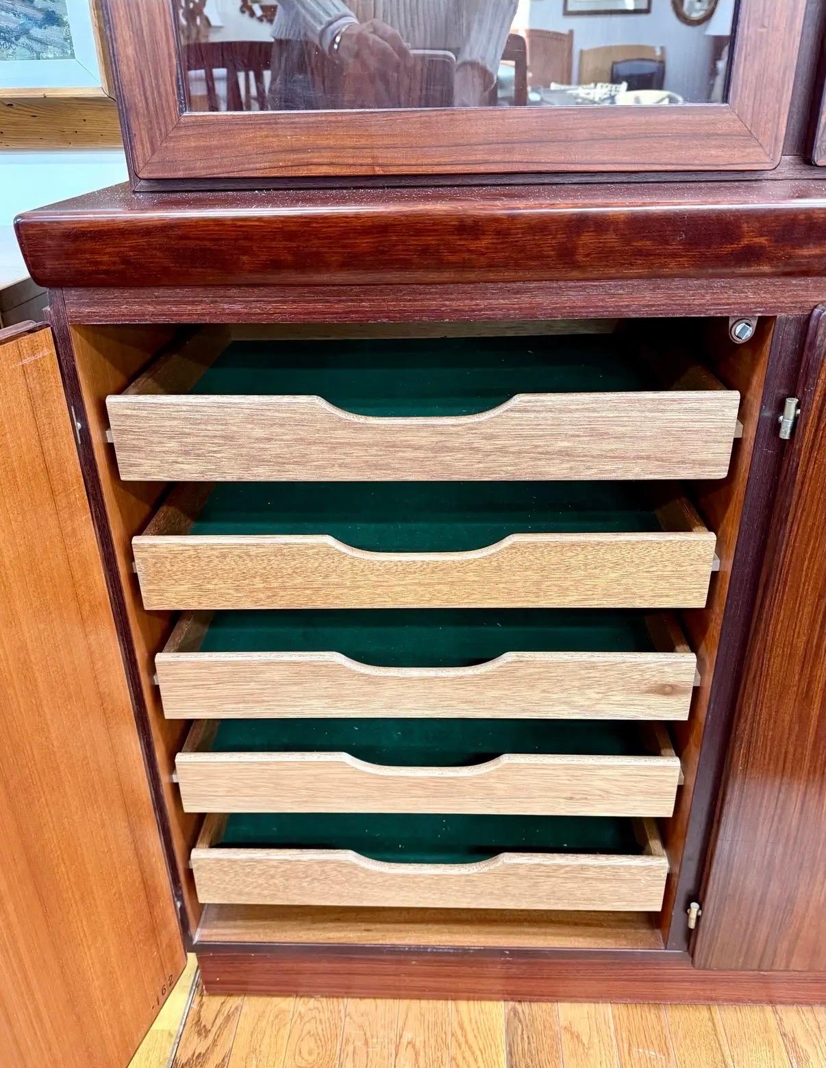 Felt Danish Modern Skovby Rosewood Breakfront China Cabinet Credenza Sideboard Buffet