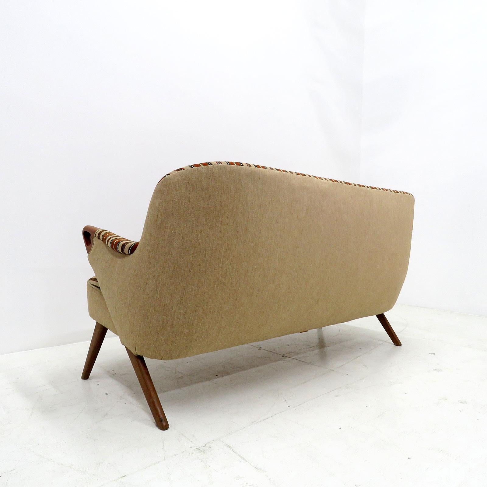 Dänisches Modernes Sofa, 1950 im Angebot 2