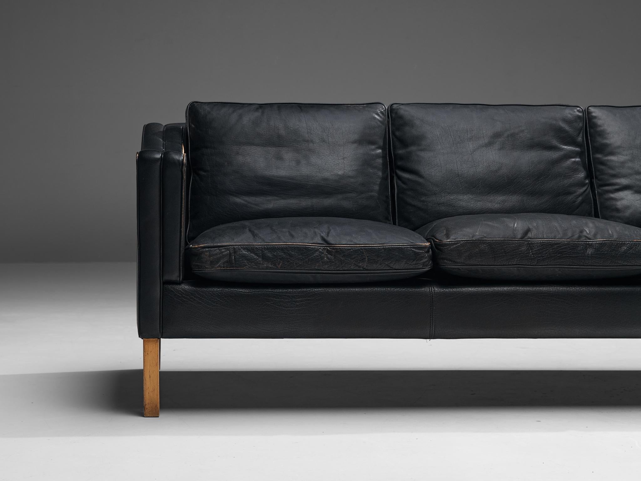 Danish Modern Sofa in Black Leather  For Sale 2