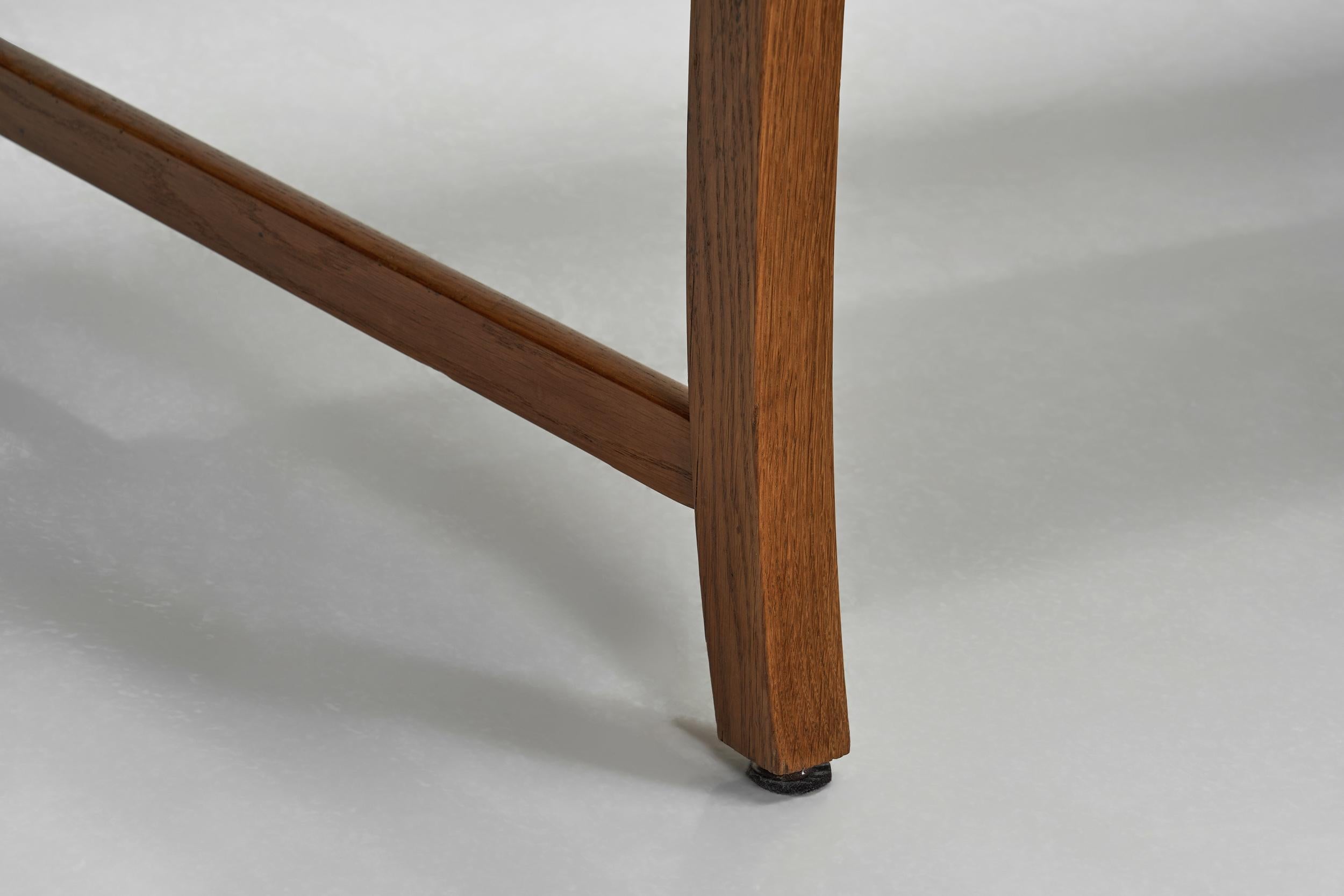 Canapé moderne danois avec revêtement en cuir et cadre en Oak, Danemark, années 1940 en vente 12