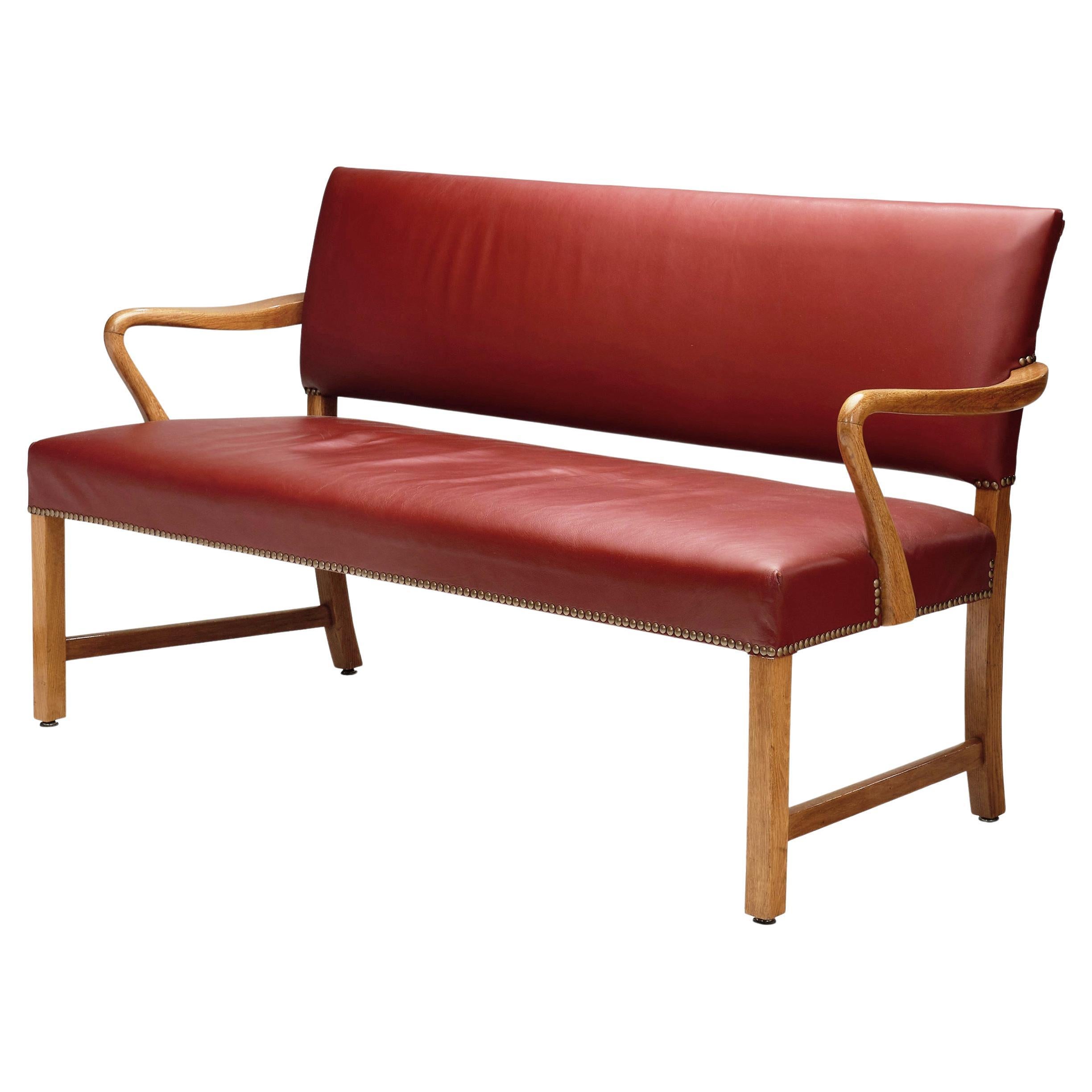 Divano moderno danese con rivestimento in pelle e struttura in Oak, Danimarca anni '40