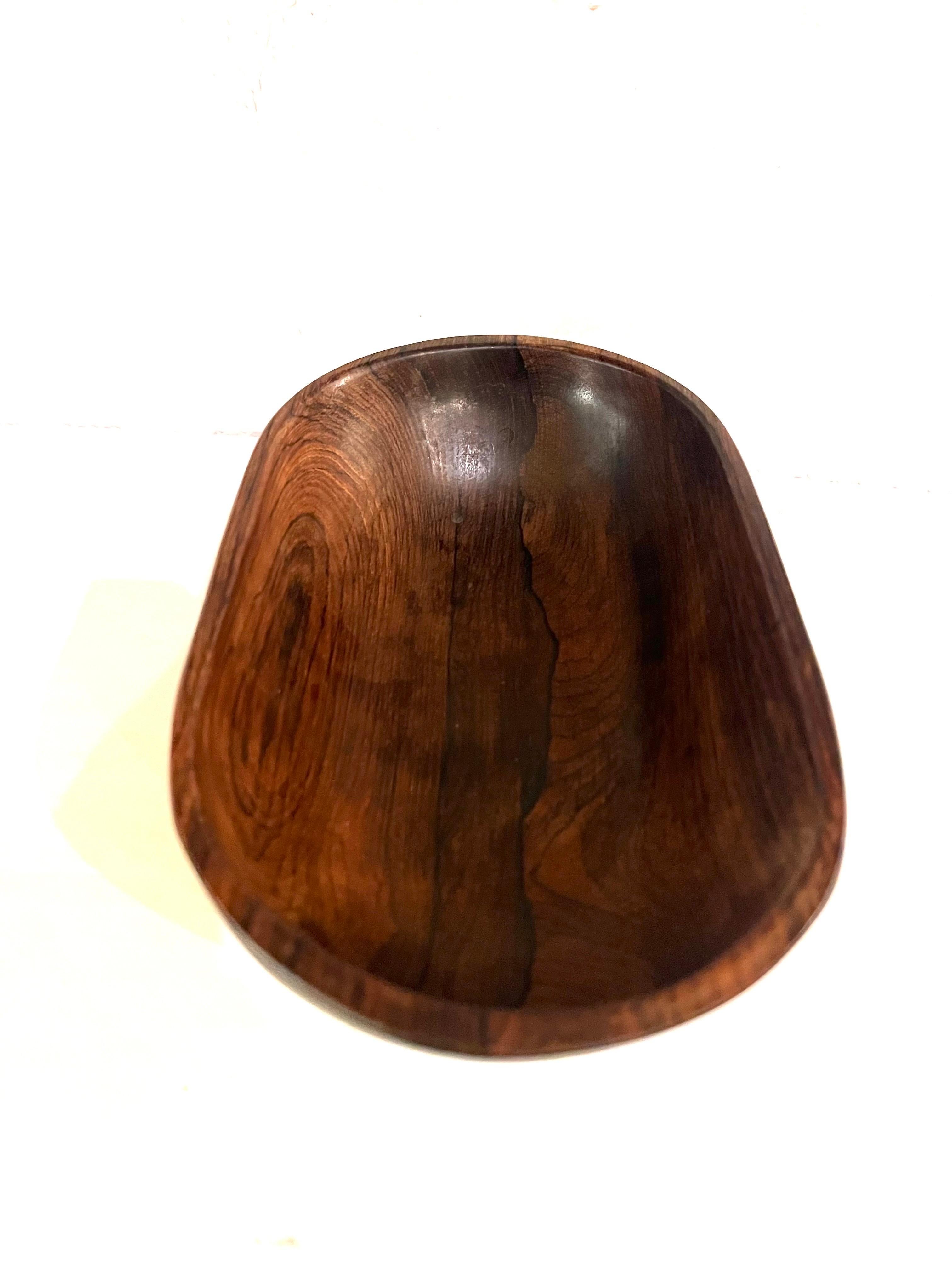 Danish Modern Solid Brazilian Oval Rosewood In Excellent Condition In San Diego, CA