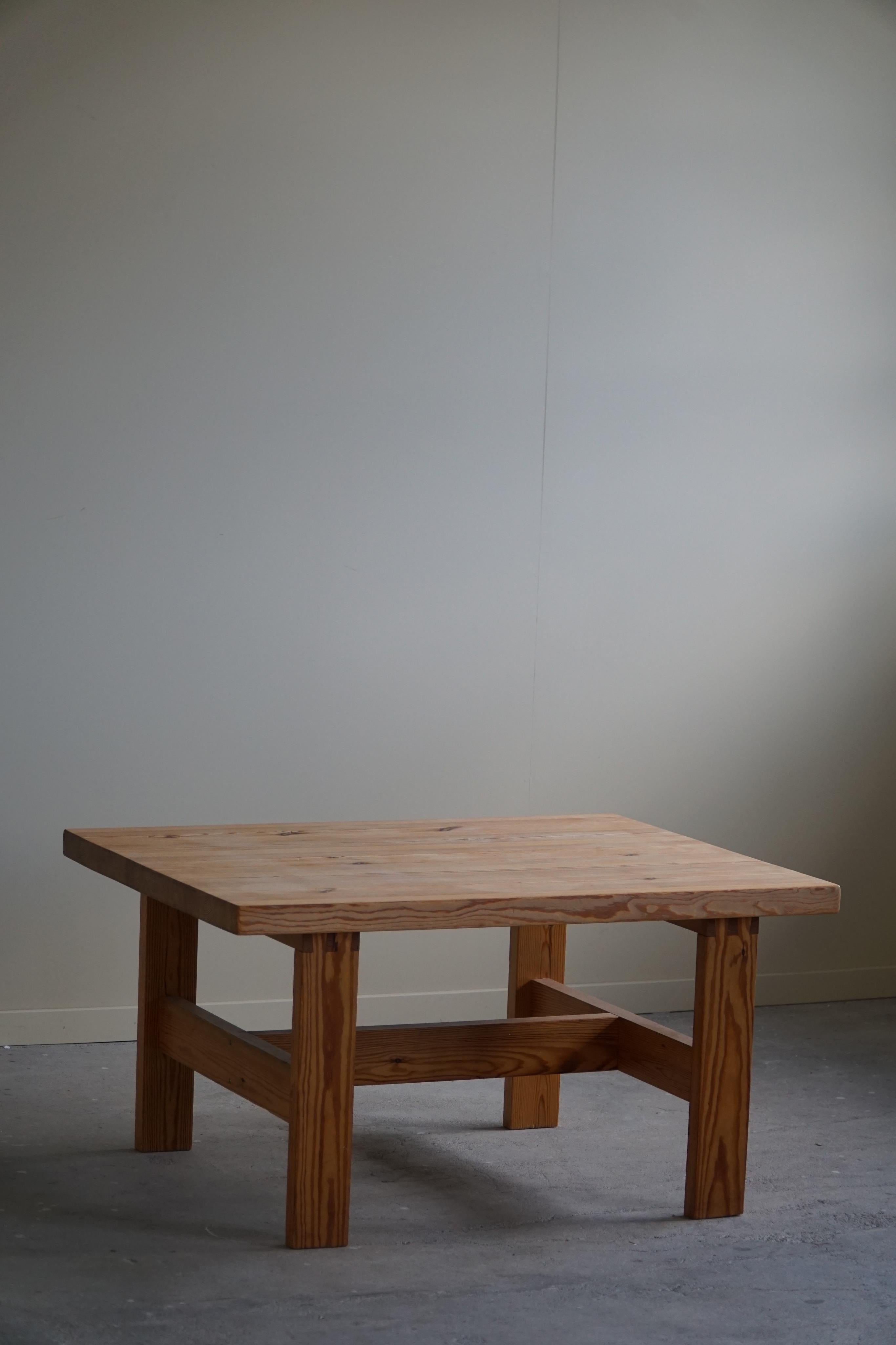 Canapé/table d'appoint danois moderne en pin massif, fabriqué dans les années 1960 en vente 4