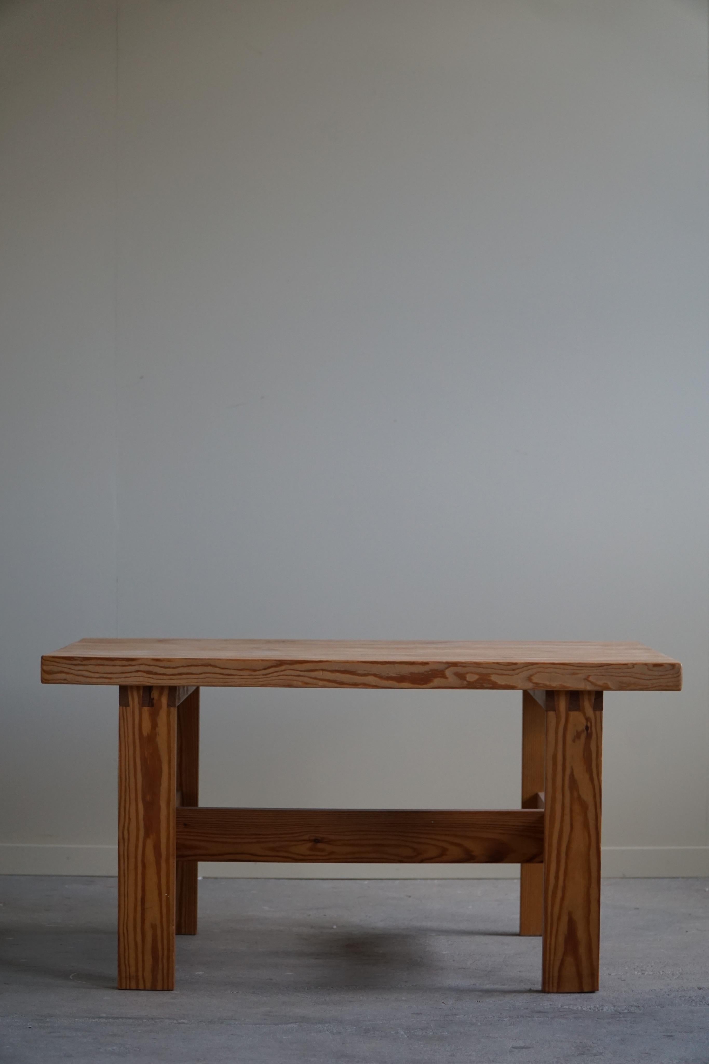 Canapé/table d'appoint danois moderne en pin massif, fabriqué dans les années 1960 en vente 5