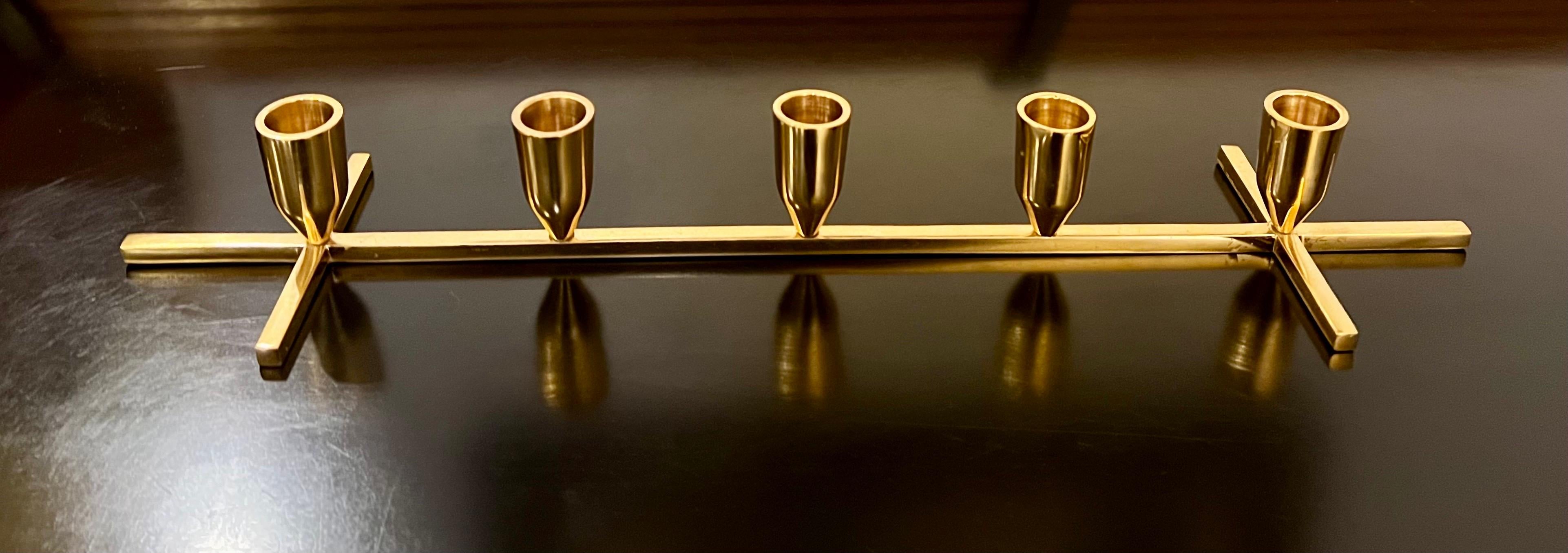 Americano Portacandele moderno danese in ottone massiccio lucidato in vendita