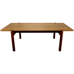 Danish Modern Solid Teak Coffee Table Danish Modern Solid Teak Coffee Table