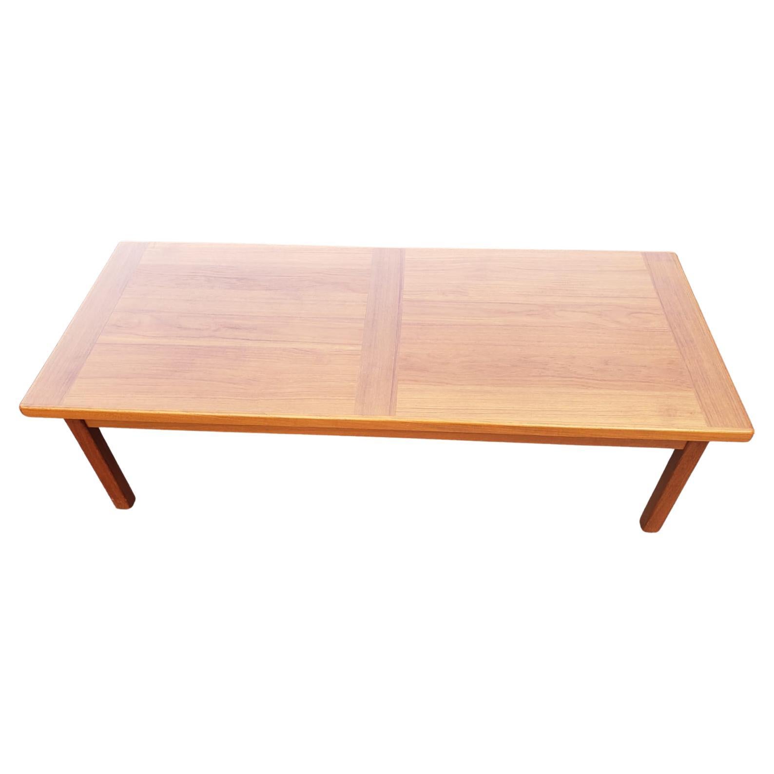 Vejle Stole & Møbelfabrik solid teak cocktail / coffee table in very good vintage condition. Measures 54