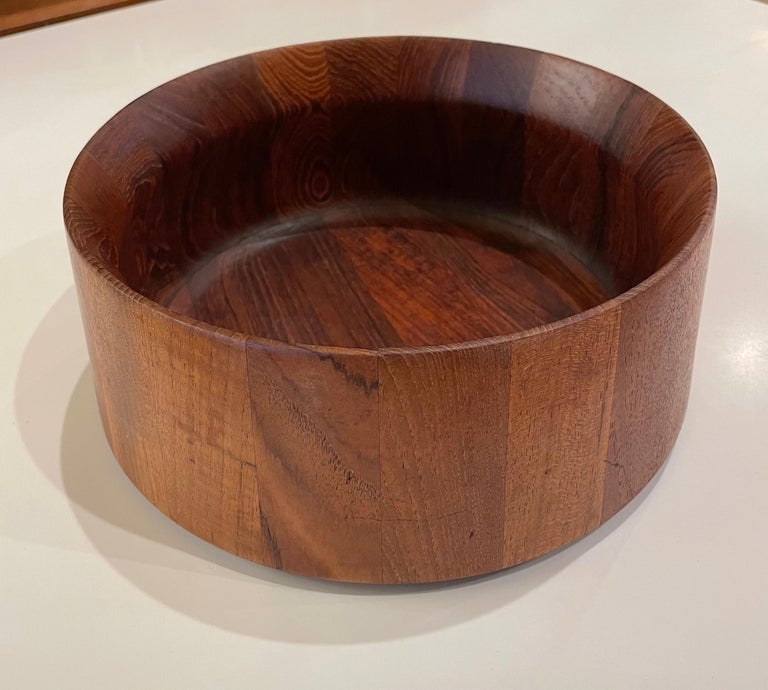 Rare shape with beveled edge on this solid teak, salad bowl designed by Quistgaard for Dansk, circa 1970s great condition.
  