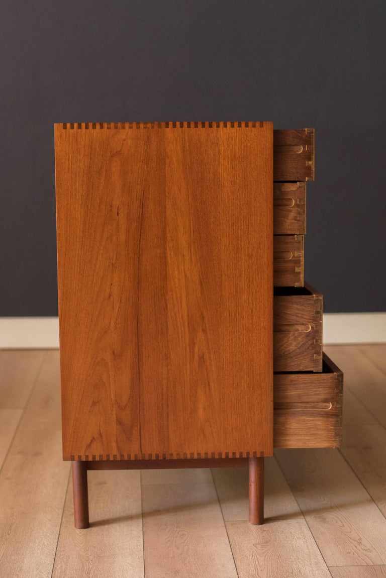 Danish Modern Solid Teak Dresser Chest by Peter Hvidt and Orla Mølgaard-Nielsen For Sale 4