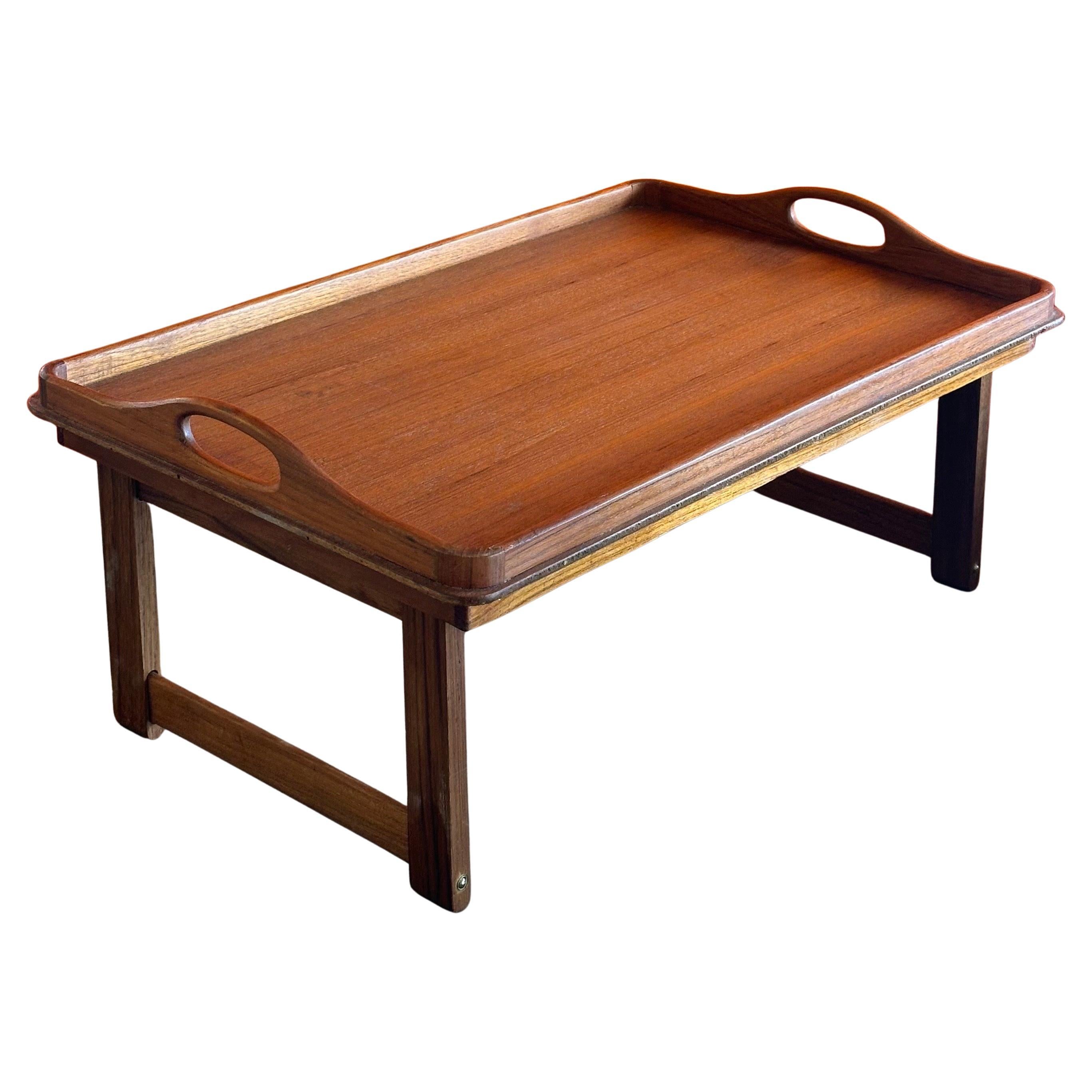 Bandeja plegable danesa moderna de teca maciza para cama / desayuno en venta 4