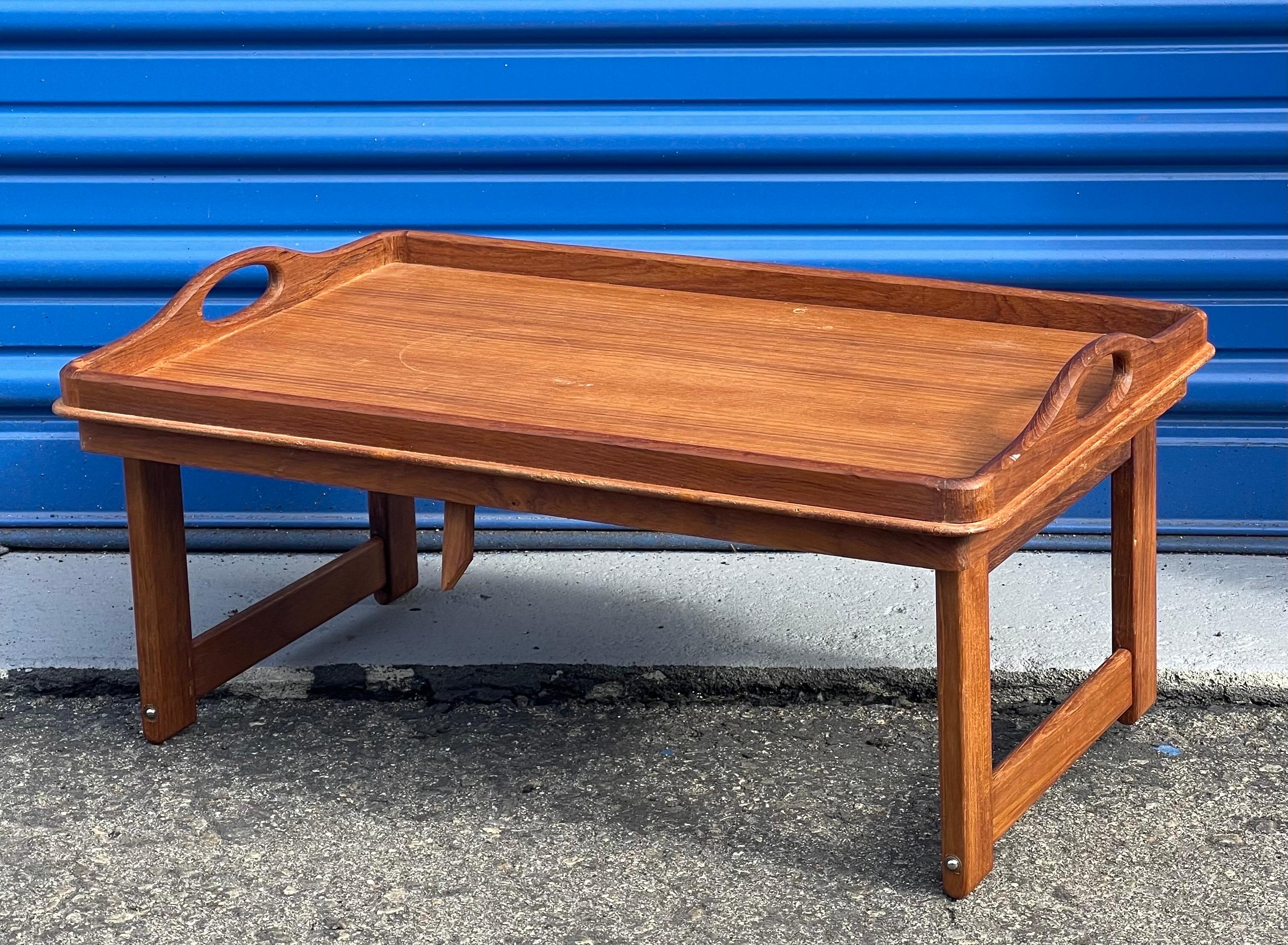 Danish Modern Solid Teak Folding Bed / Breakfast Tray For Sale 6