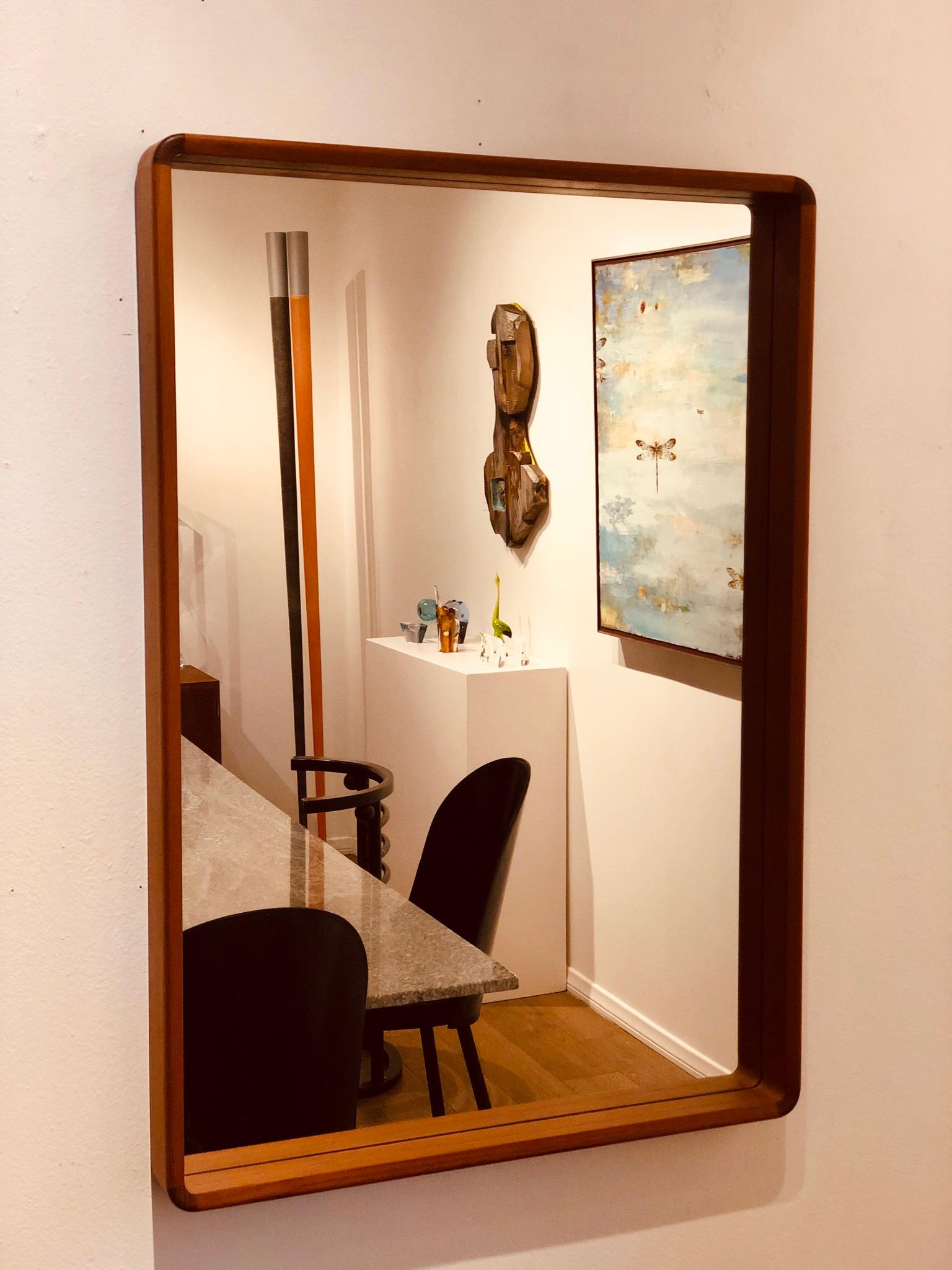 Danish Modern Solid Teak Mirror with Rounded Corners by Westnofa In Excellent Condition In San Diego, CA