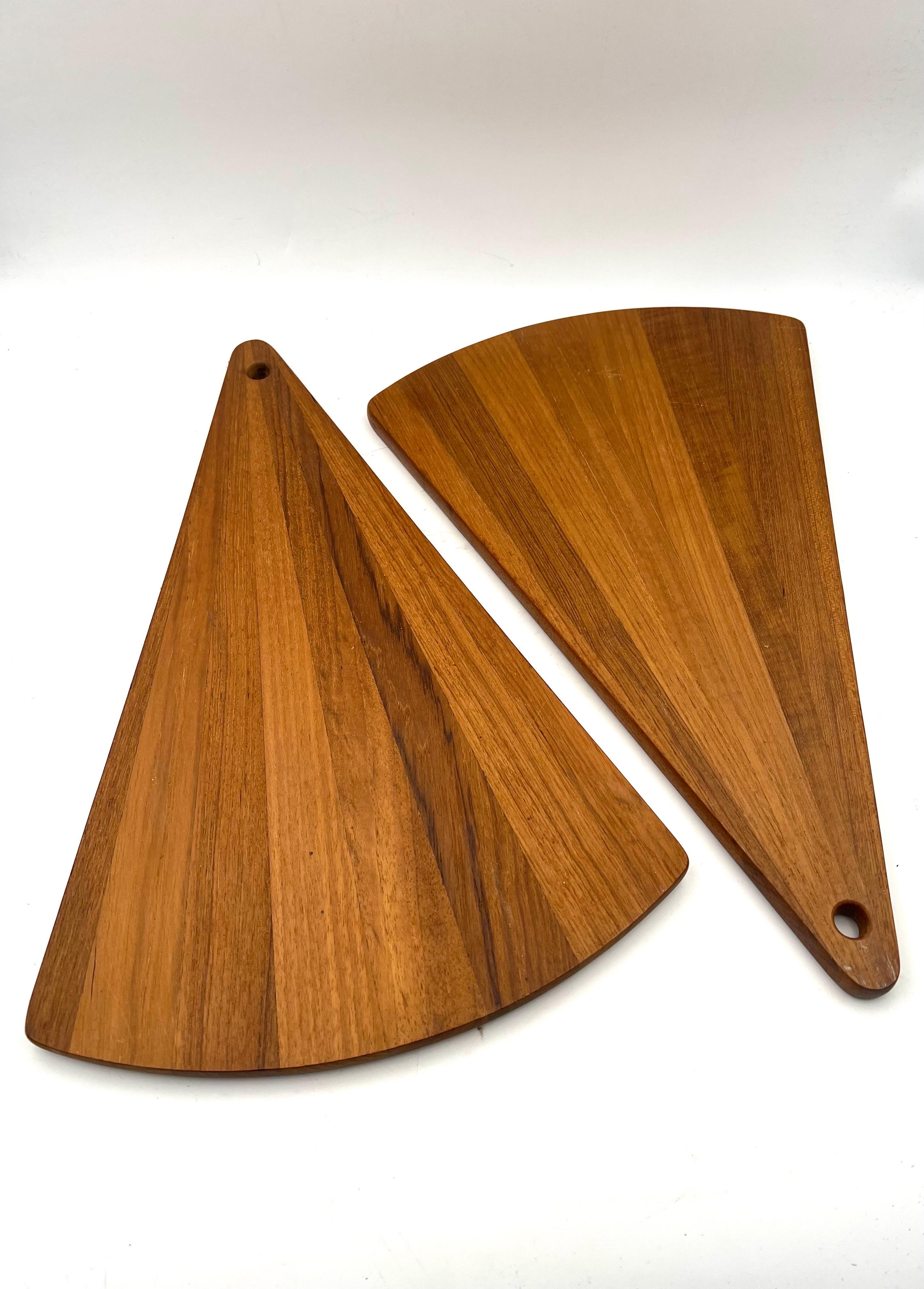 Danish Modern Solid Teak Rare Fan Trays Designed by Quistgaard For Dansk In Excellent Condition In San Diego, CA