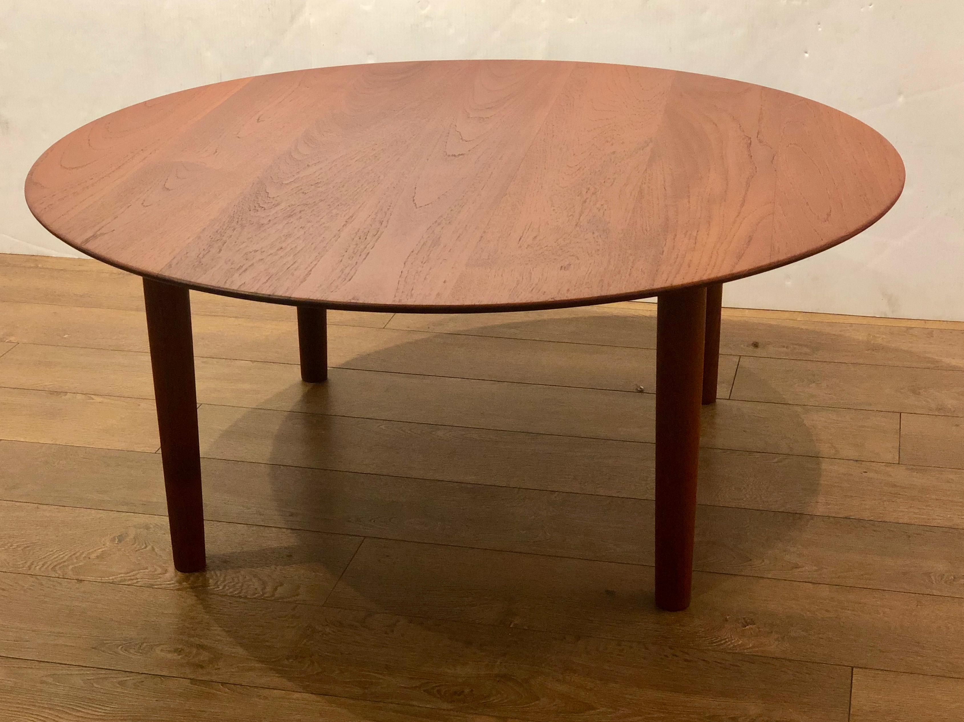 Scandinavian Modern Danish Modern Solid Teak Round Coffee Table with Beveled Edge