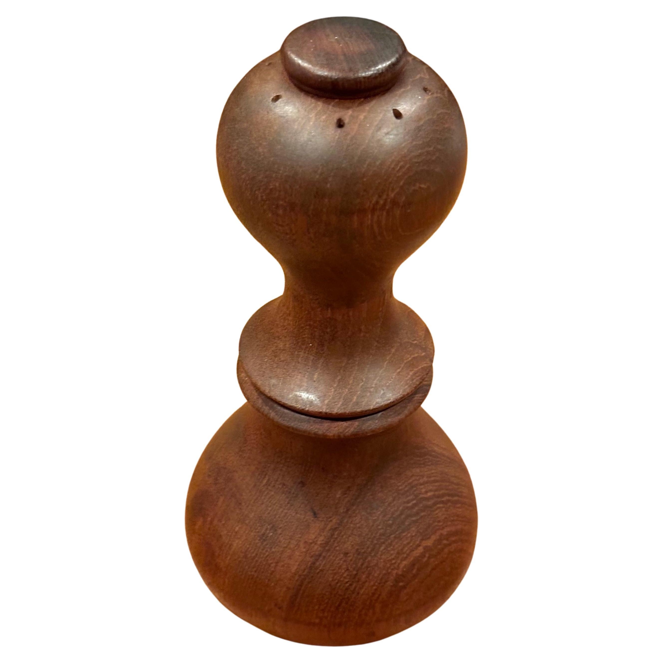 Early production Danish modern solid teak salt and peppermill by Jens Quistgaard for Dansk, circa 1960s.  The mill is in very good vintage condition and measures 3.5