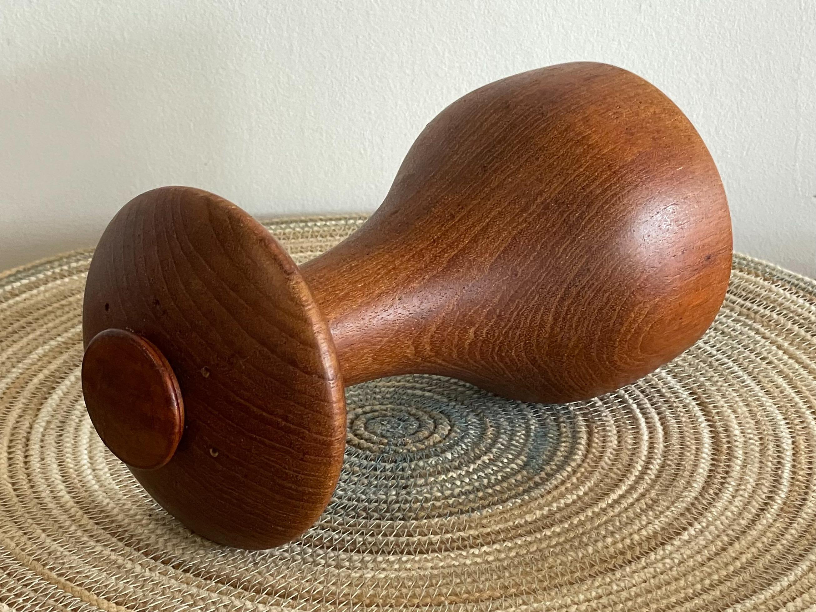 Dänische Moderne Salz- und Pfeffermühle aus massivem Teakholz von Jens Quistgaard für Dansk (Mitte des 20. Jahrhunderts)