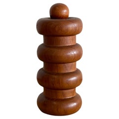Salt and Peppermill danois moderne en teck massif de Jens Quistgaard pour Dansk