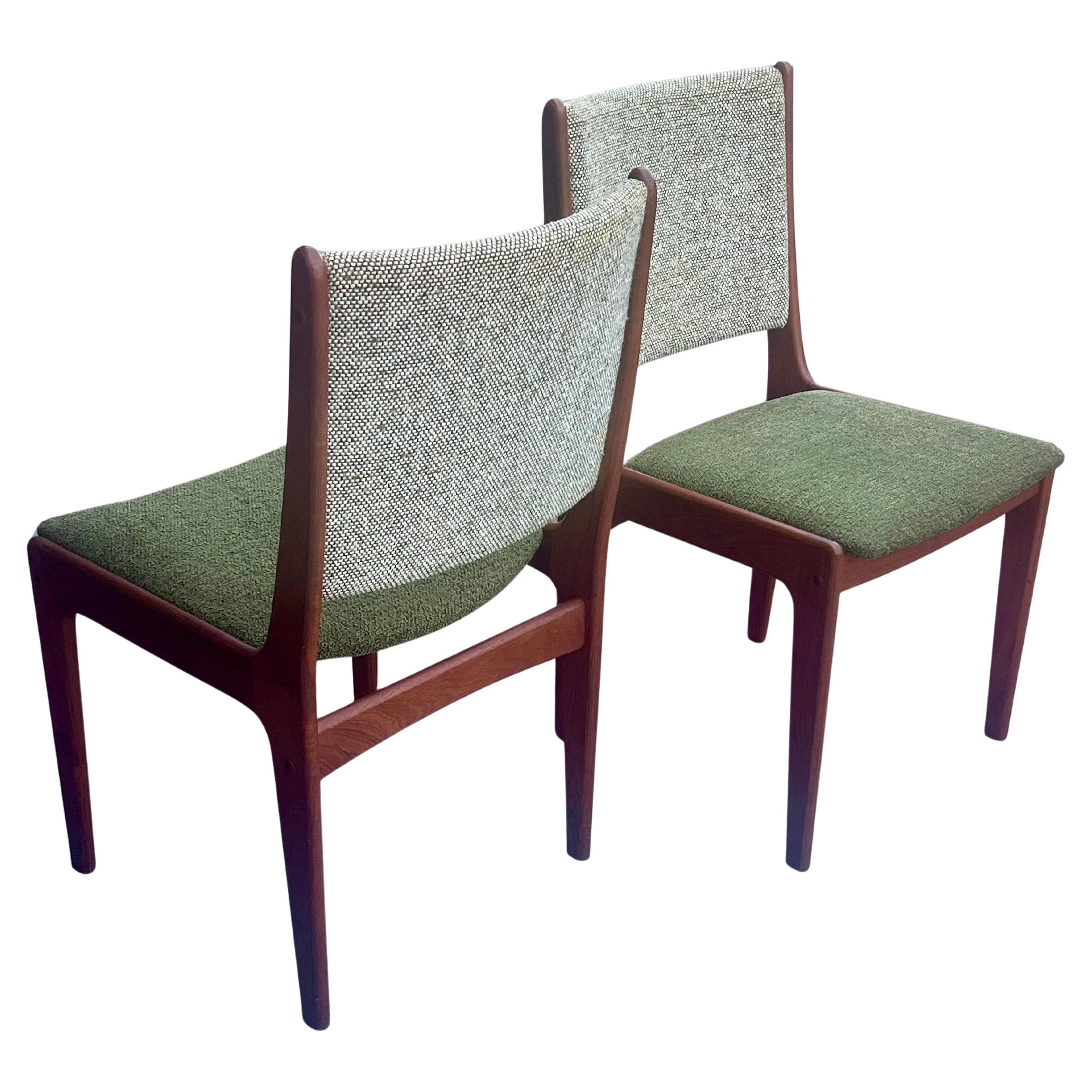 Scandinavian Modern Danish Modern Solid Teak Set of 4 Dining Chairs by Johannes Andersen For Sale