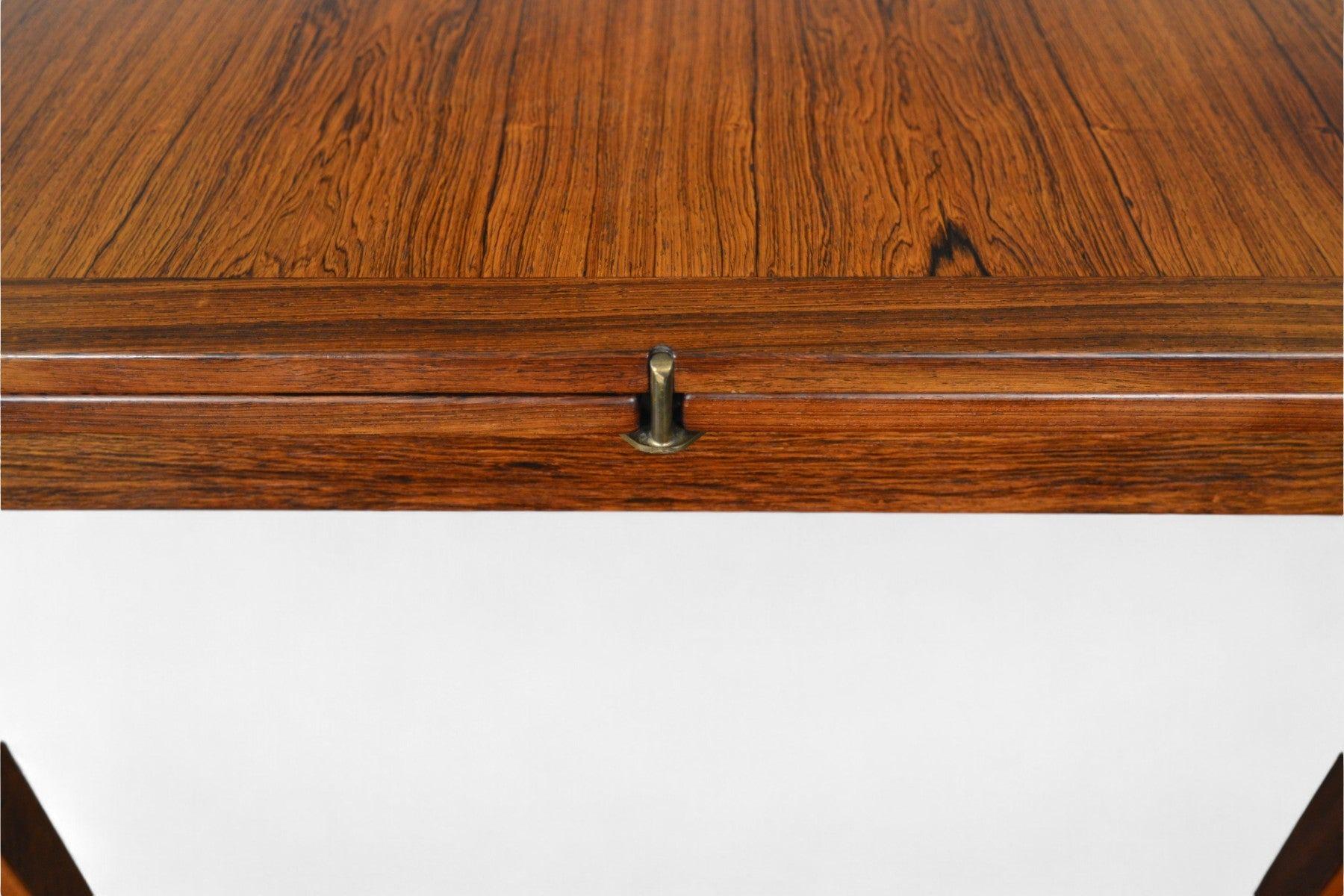 Table de salle à manger carrée moderne danoise à rabat en bois de rose en vente 5