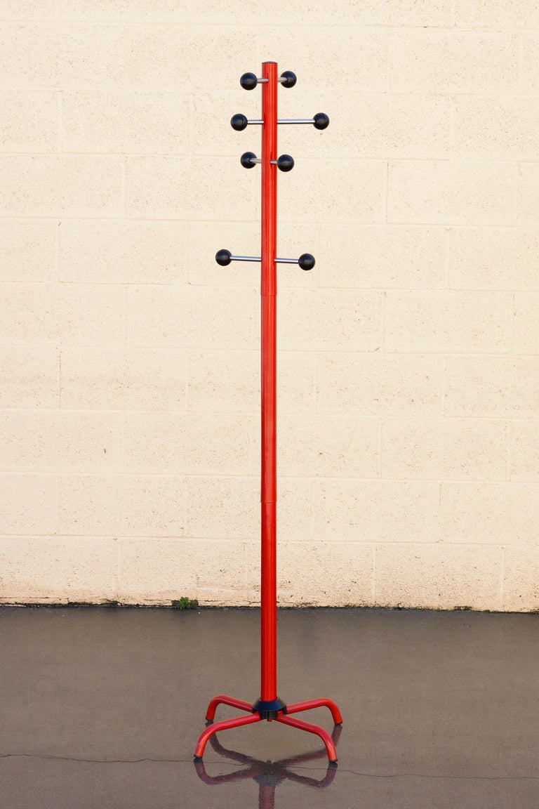 Danish Modern Standing Coat Rack with Modular Arms, 1980s at 1stDibs