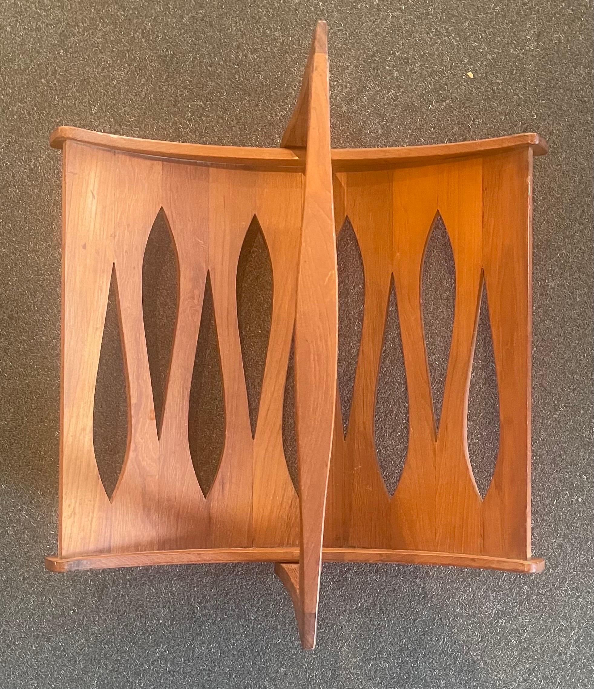 Danish Modern Staved Teak Magazine Holder by Jens Quistgaard for Dansk For Sale 5